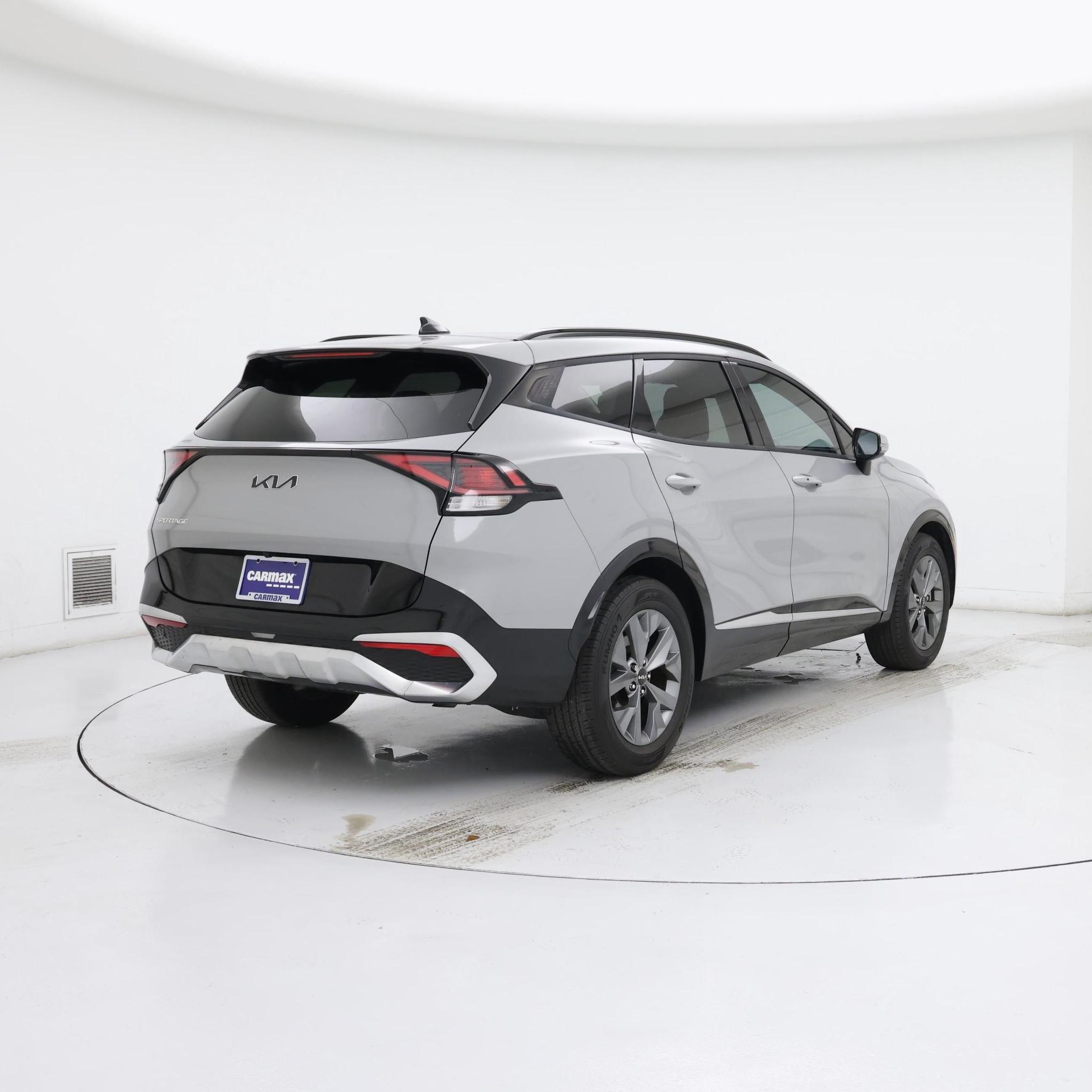 Thumbnail: 2023 Kia Sportage - 8