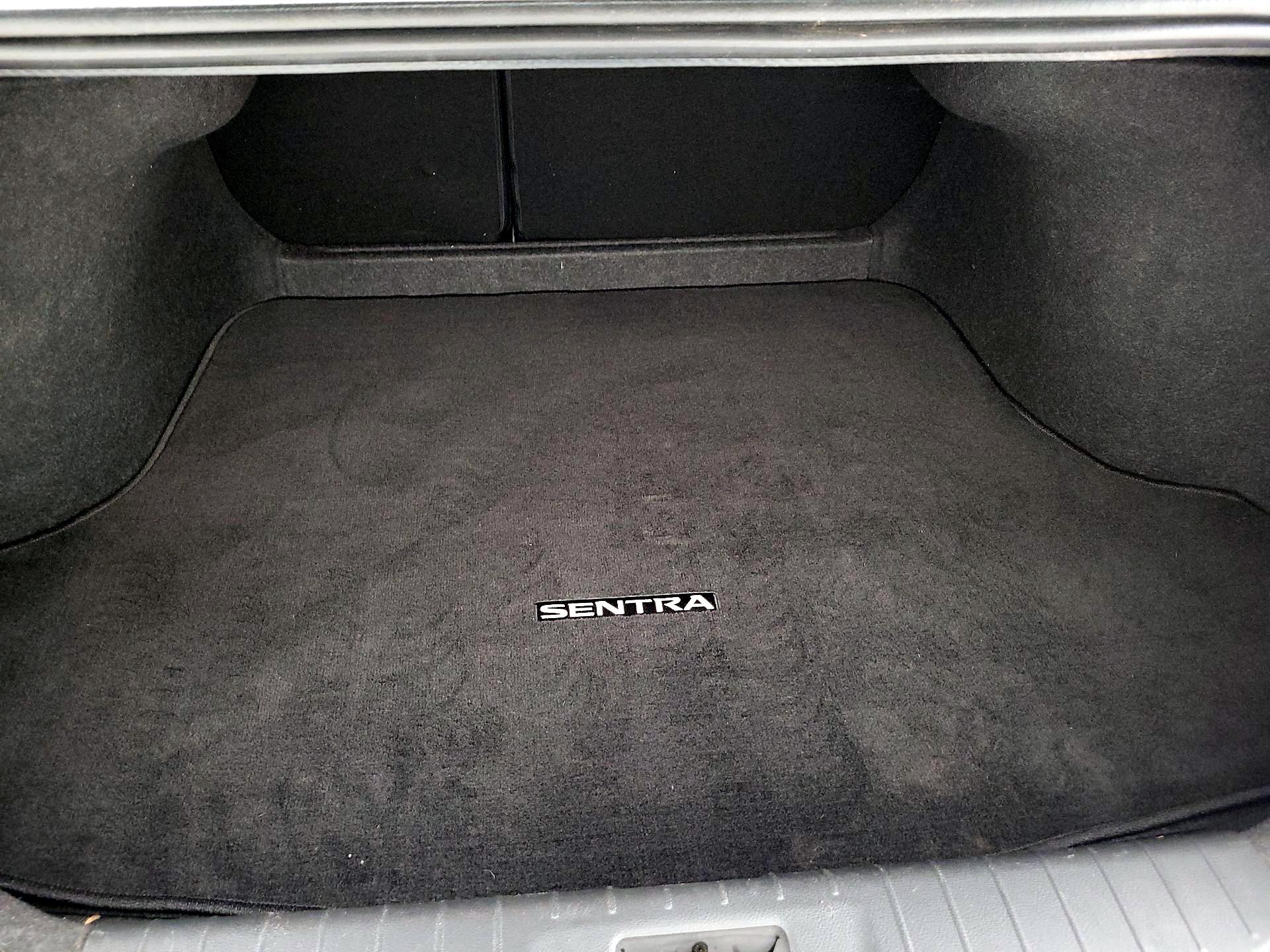 Thumbnail: 2023 Nissan Sentra - 18