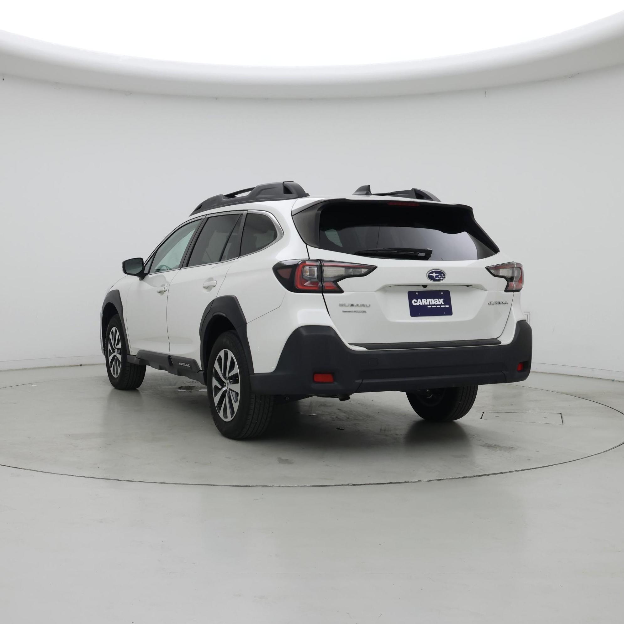 Thumbnail: 2023 Subaru Outback - 2
