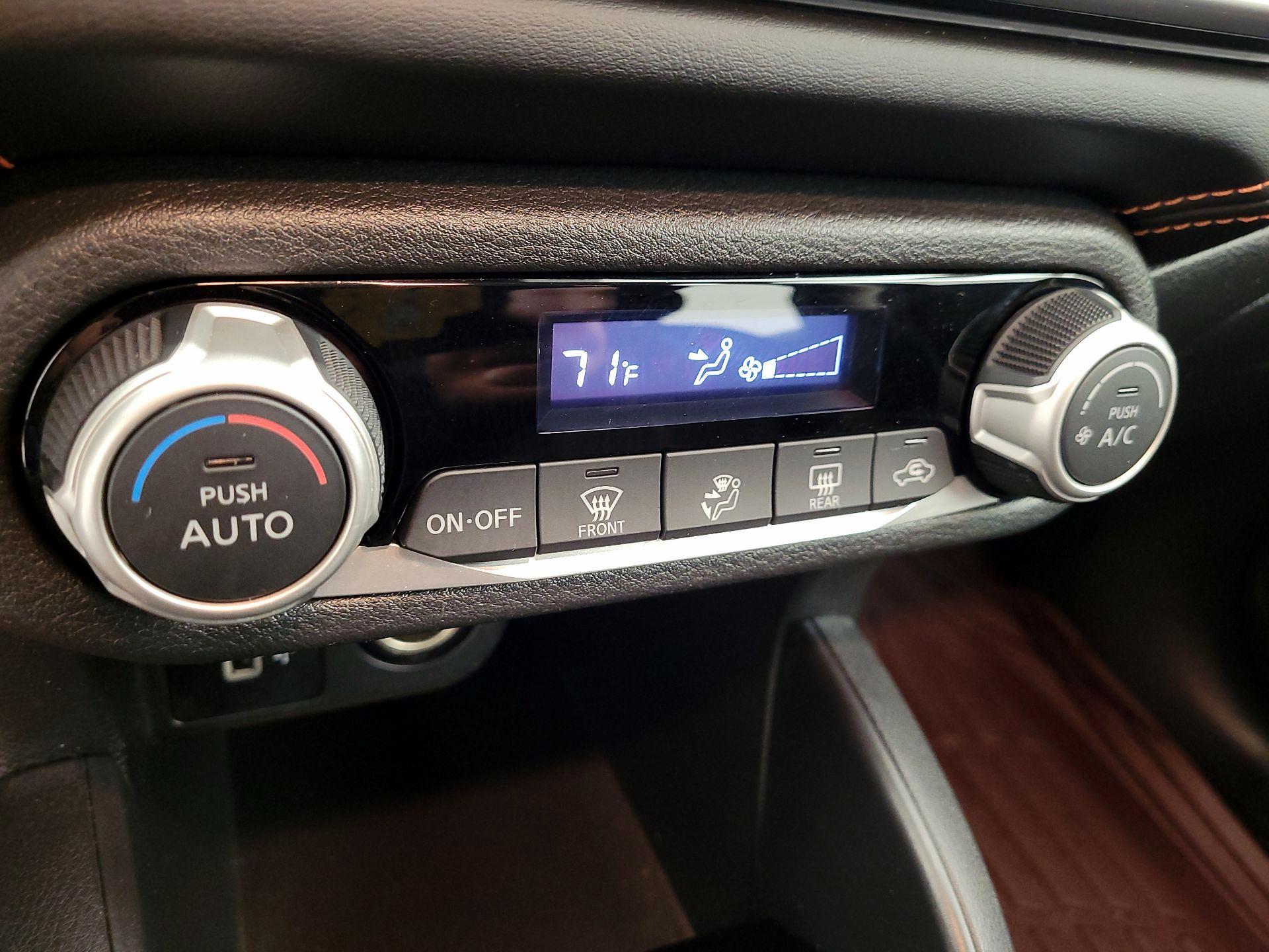 Thumbnail: 2020 Nissan Versa - 15