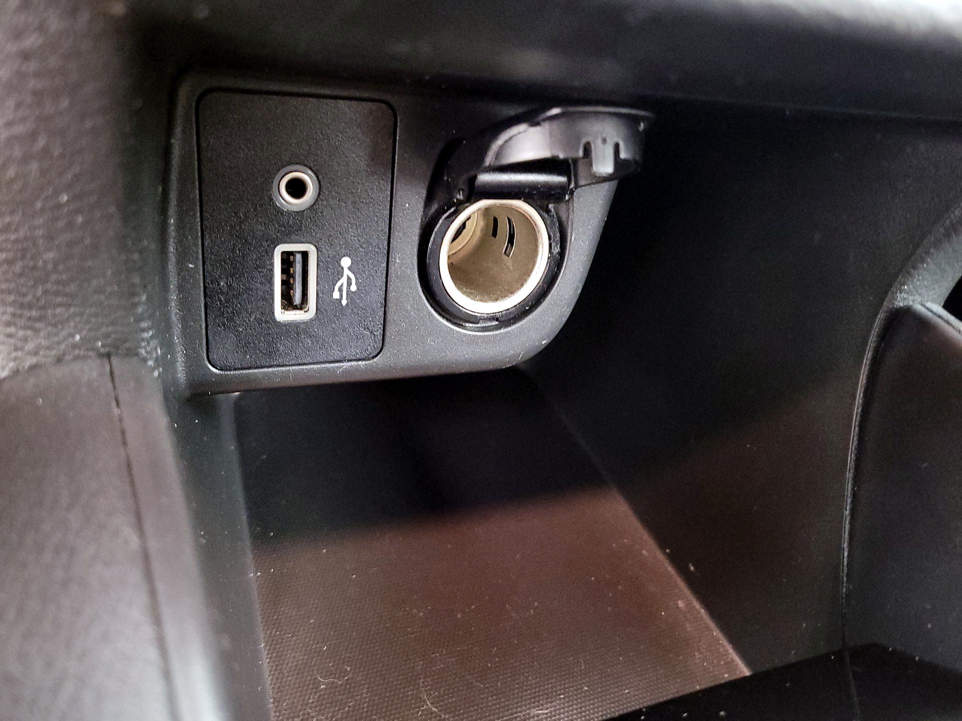 Thumbnail: 2020 Nissan Versa - 17