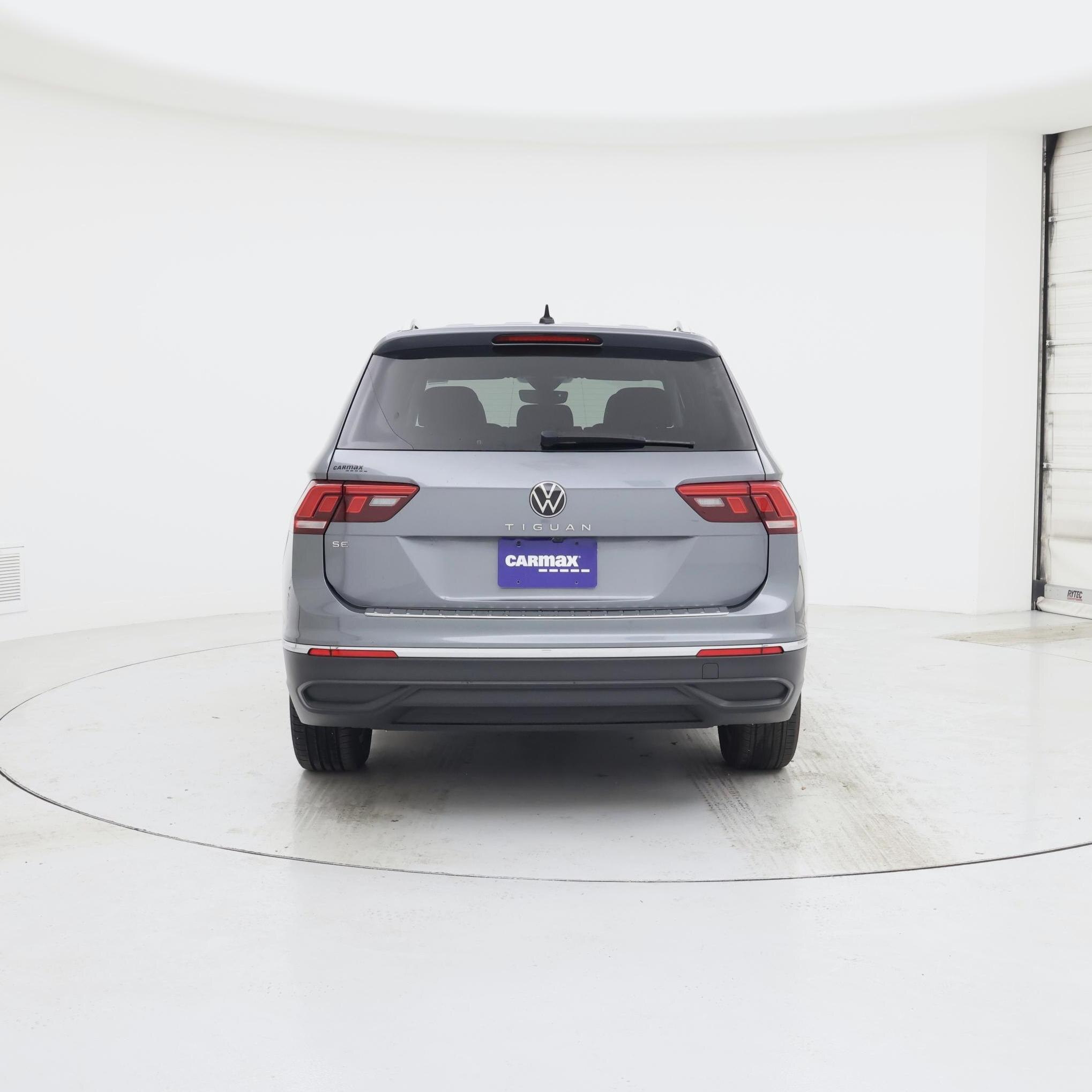 Thumbnail: 2022 Volkswagen Tiguan - 6