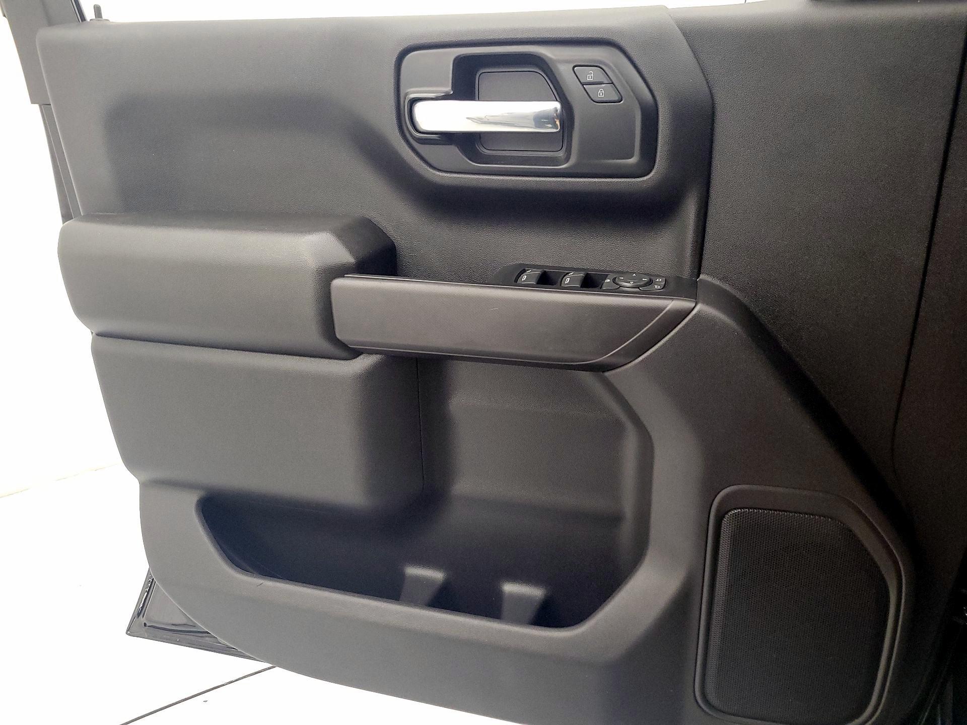 Thumbnail: 2023 Chevrolet Silverado 1500 - 12