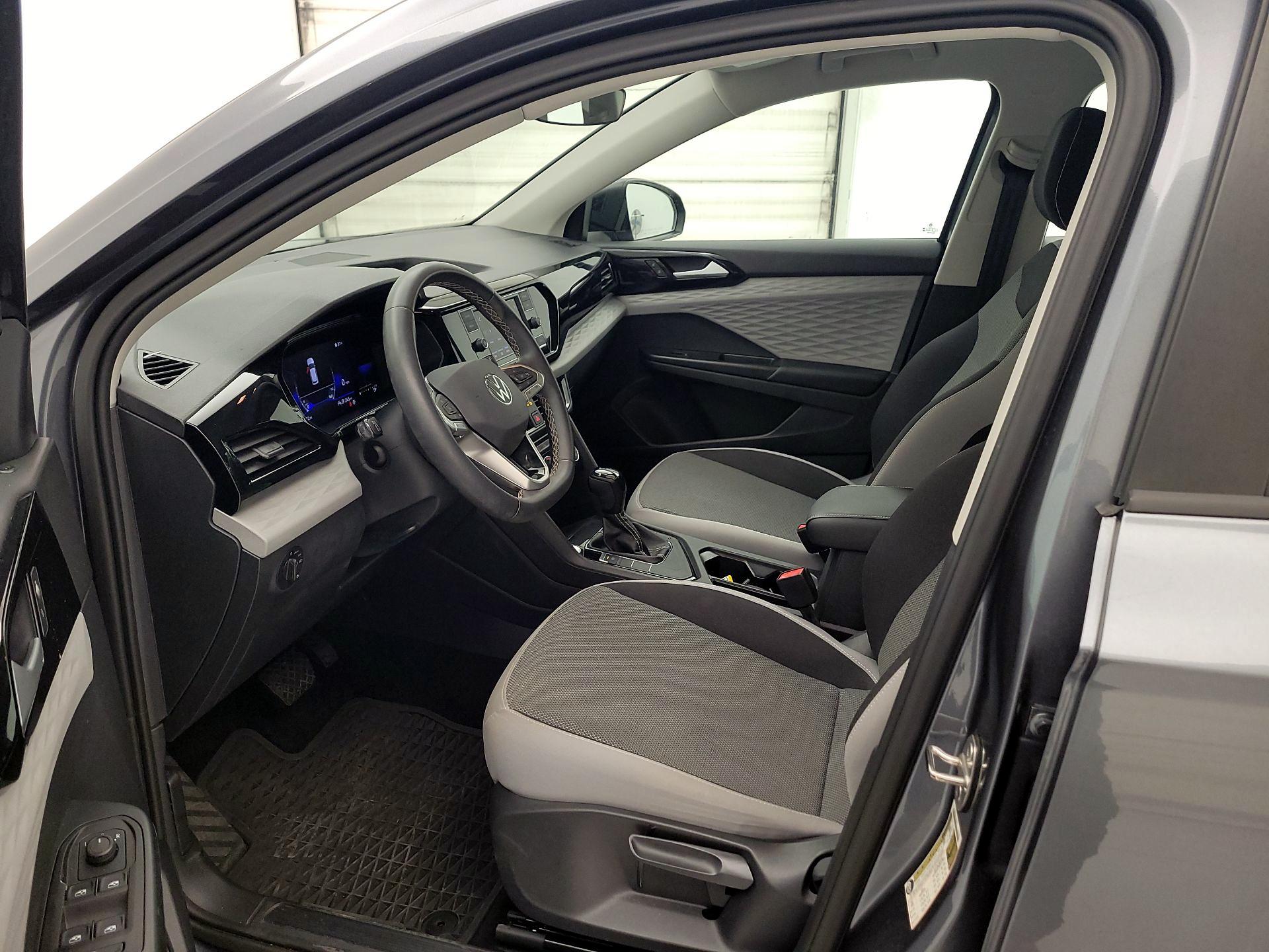 Thumbnail: 2023 Volkswagen Taos - 11