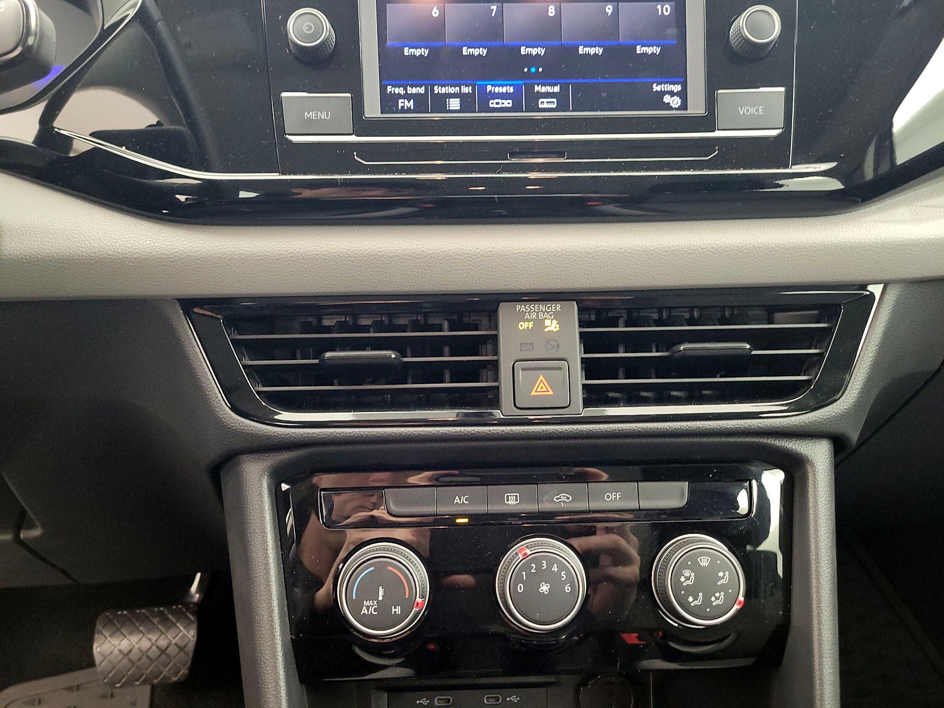 Thumbnail: 2023 Volkswagen Taos - 16