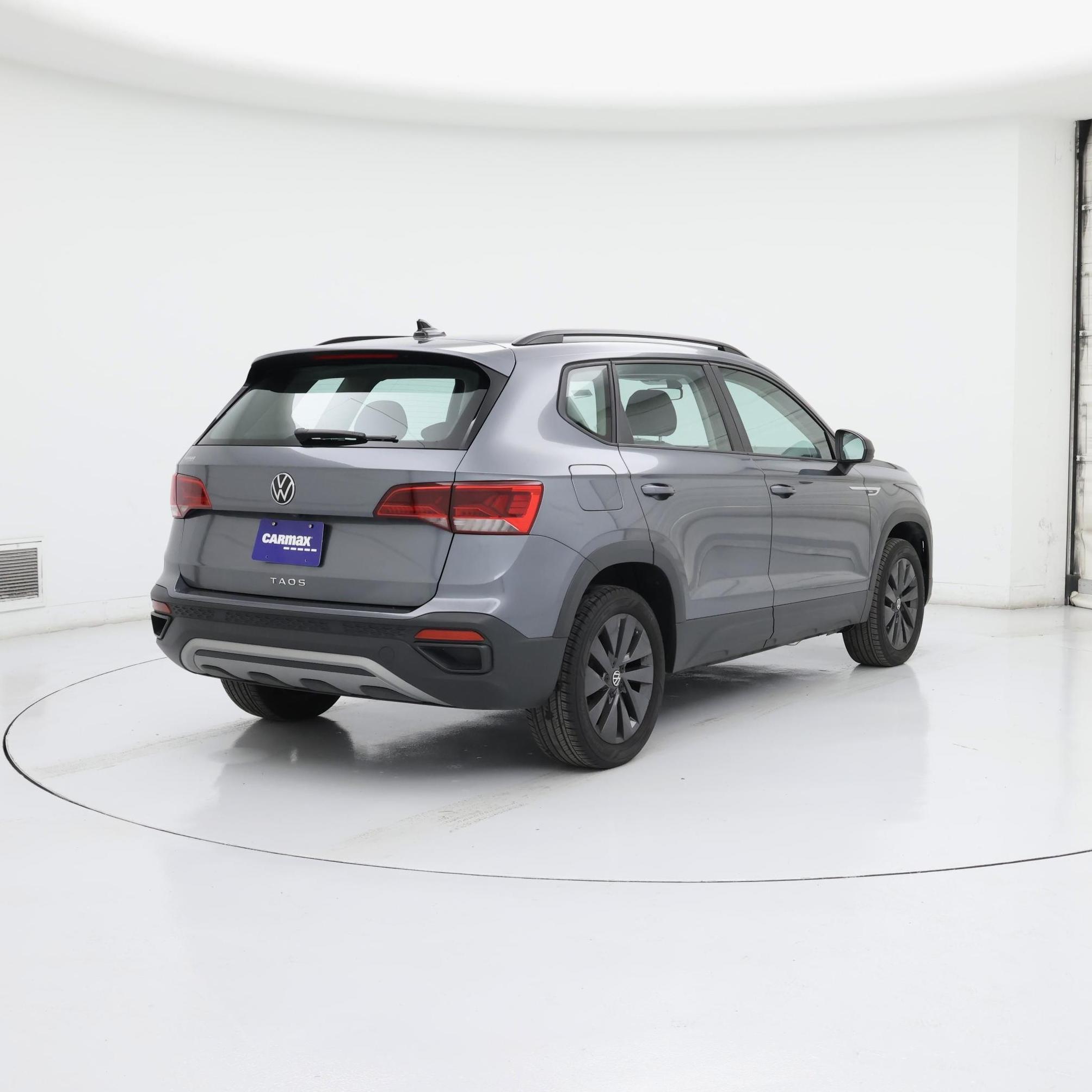 Thumbnail: 2023 Volkswagen Taos - 8