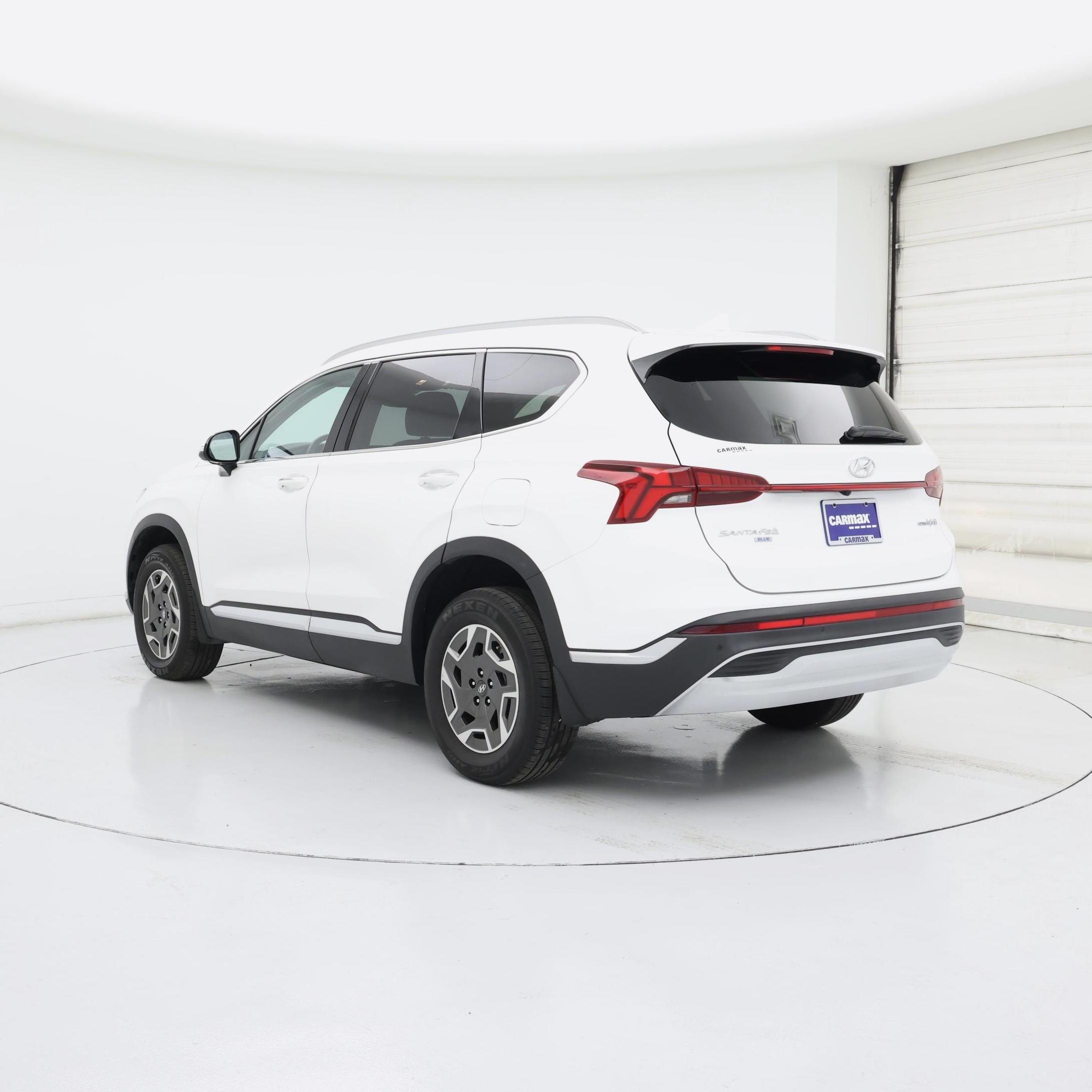 Thumbnail: 2022 Hyundai Santa Fe - 2