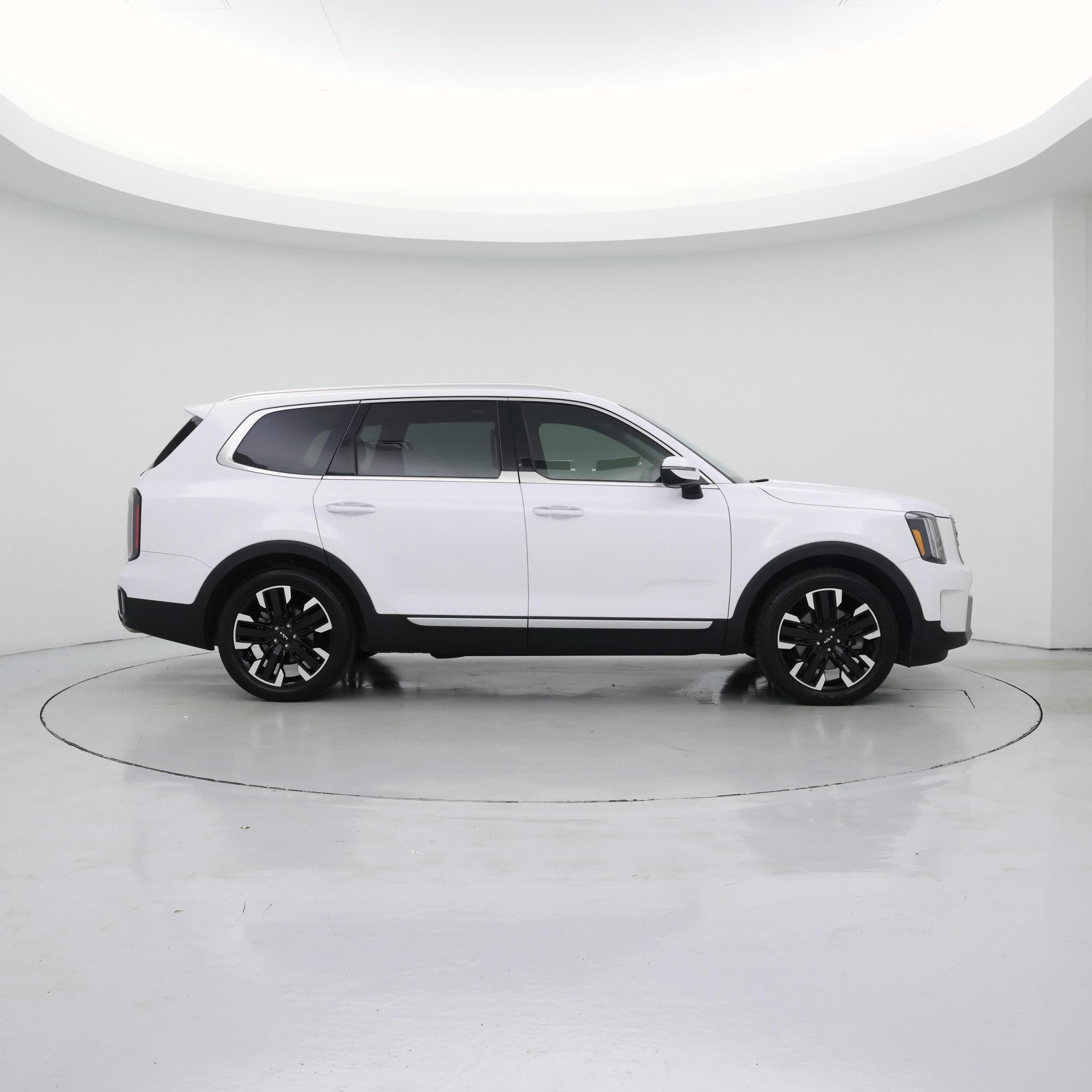 Thumbnail: 2023 Kia Telluride - 7