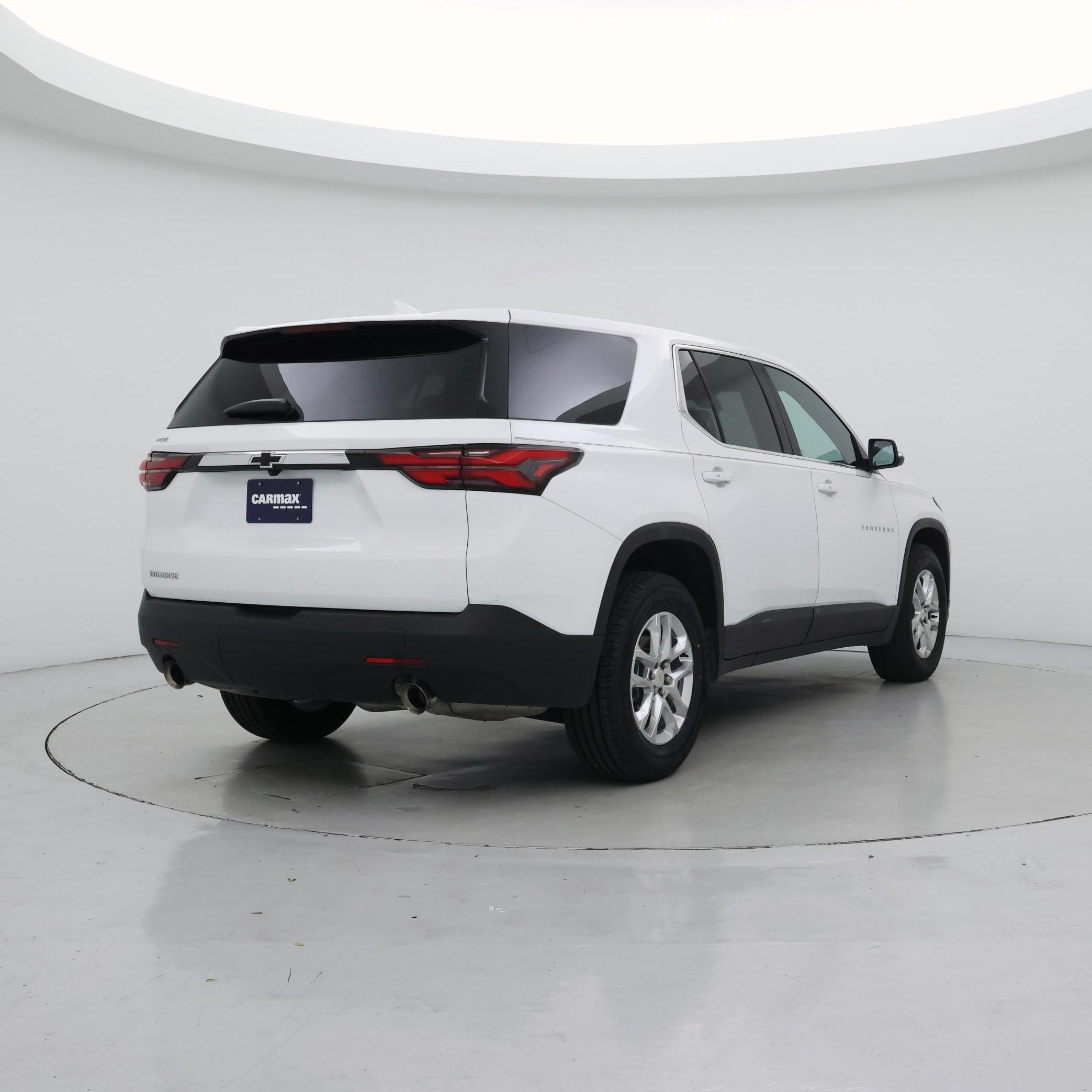 Thumbnail: 2023 Chevrolet Traverse - 8