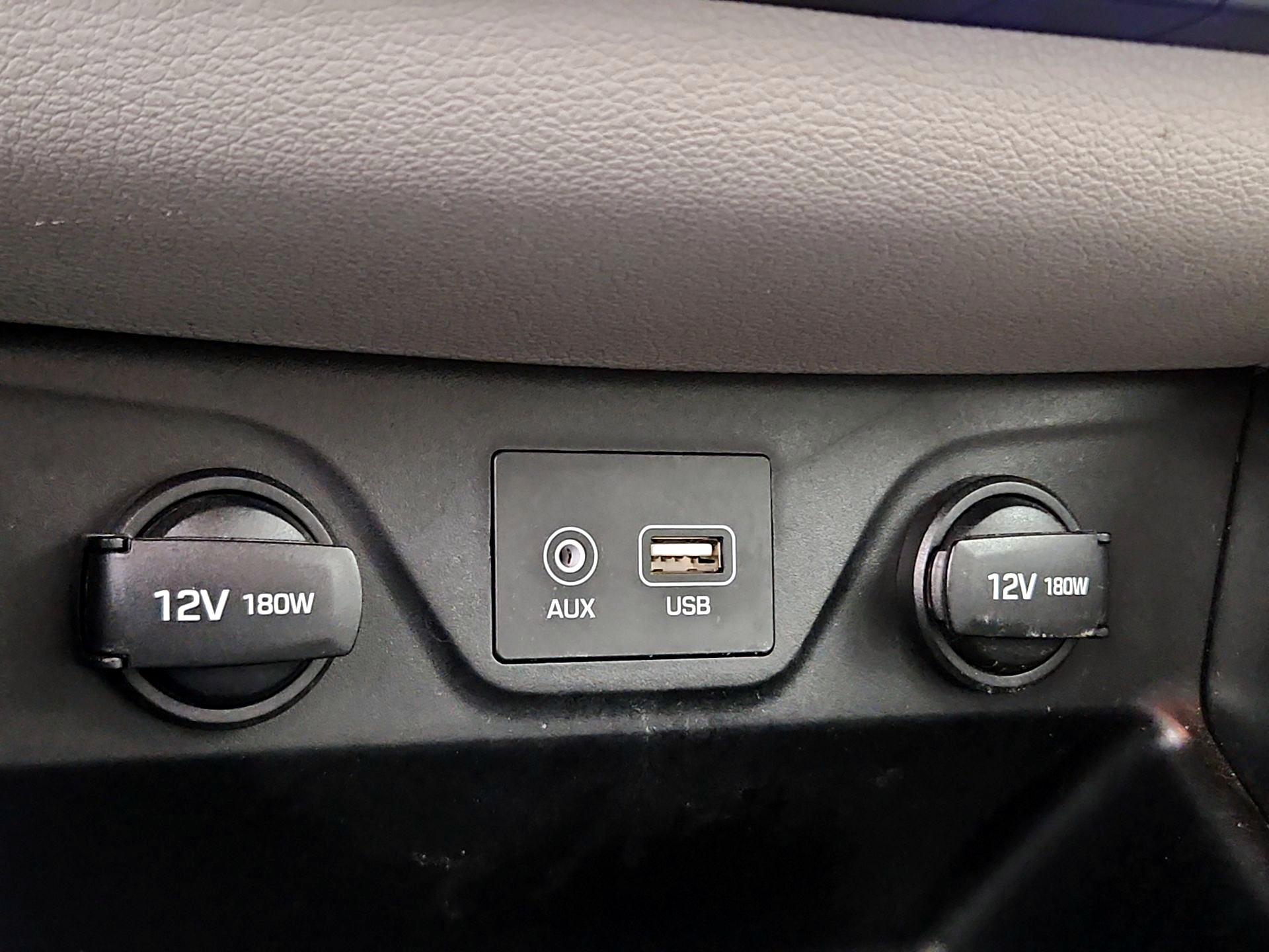 Thumbnail: 2021 Hyundai Tucson - 18