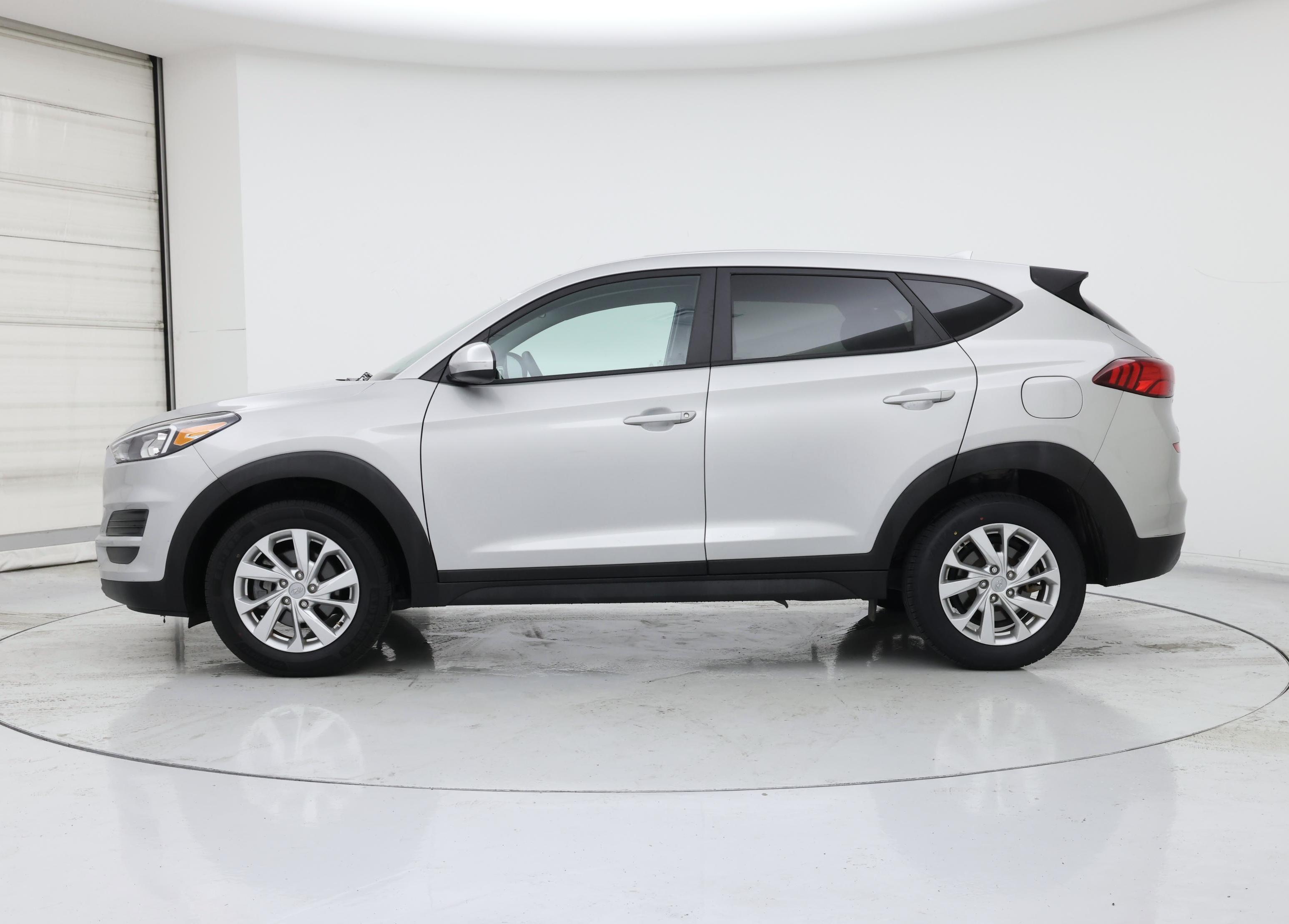 Thumbnail: 2021 Hyundai Tucson - 3