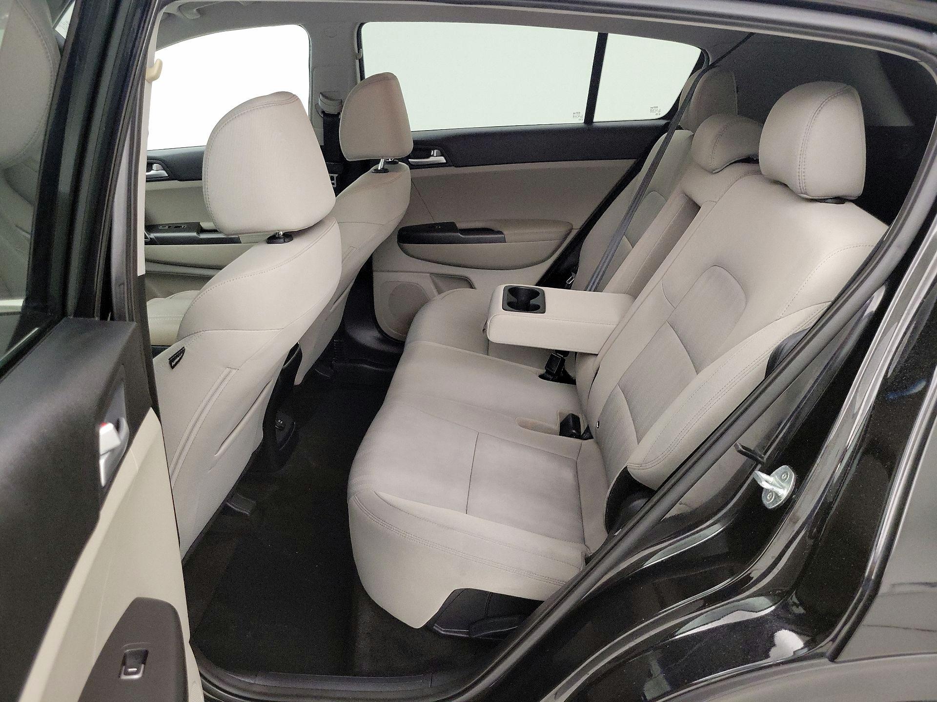 Thumbnail: 2021 Kia Sportage - 19