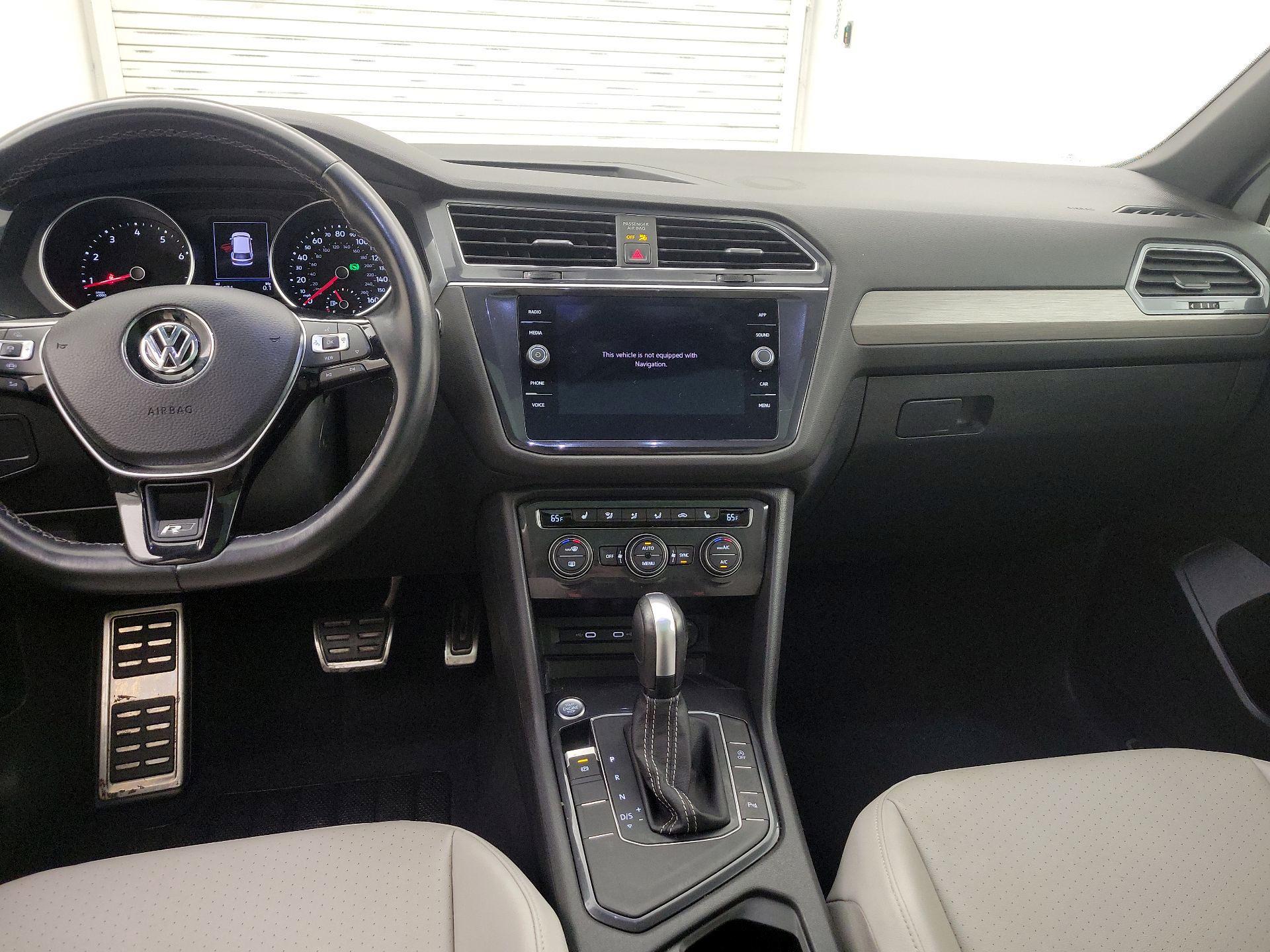 Thumbnail: 2021 Volkswagen Tiguan - 9