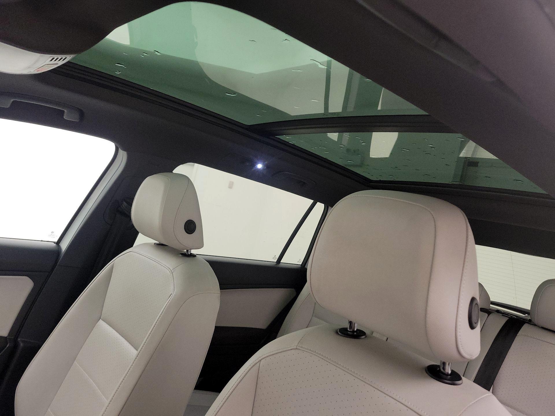 Thumbnail: 2021 Volkswagen Tiguan - 19