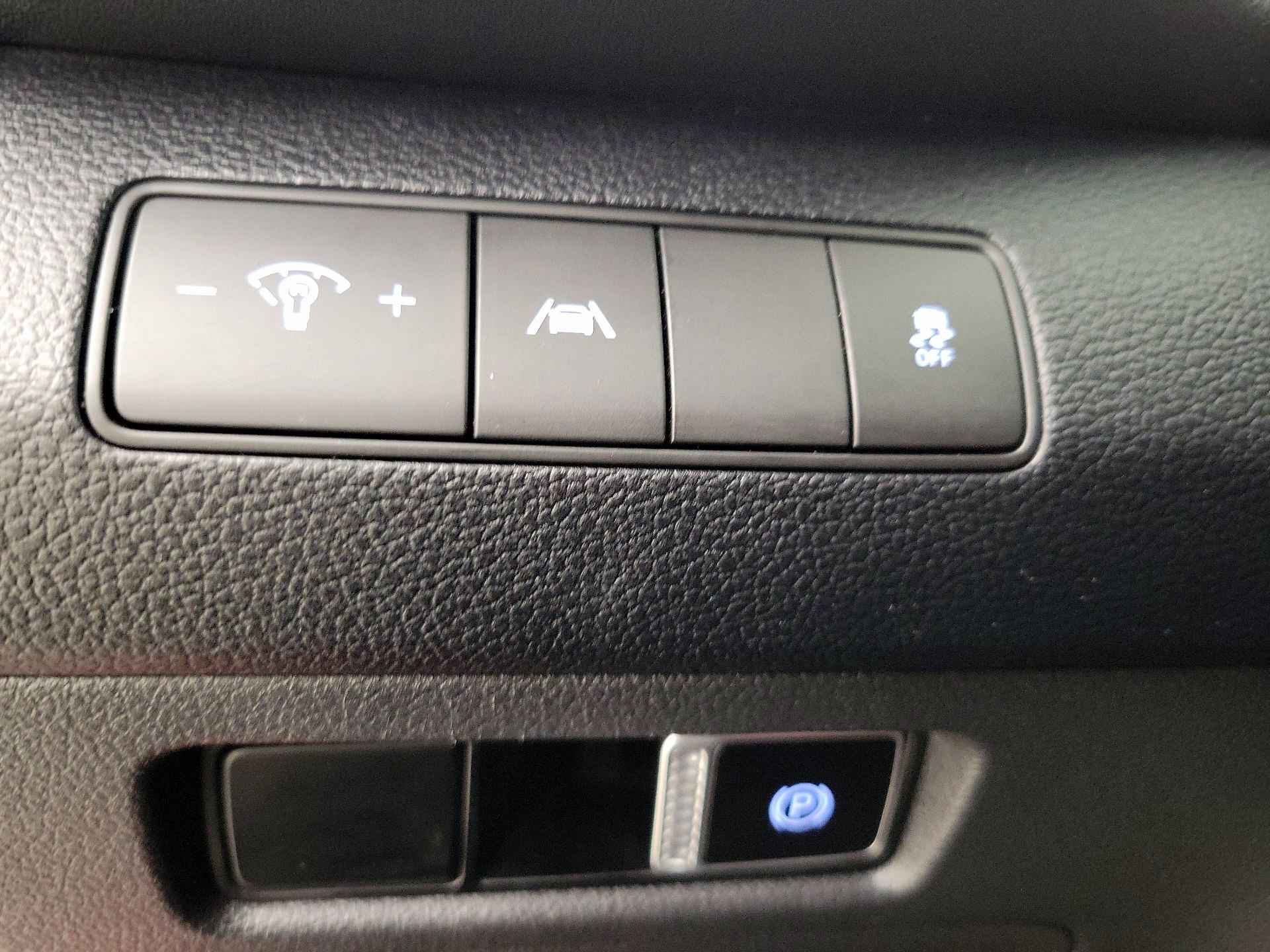 Thumbnail: 2021 Hyundai Santa Fe - 13