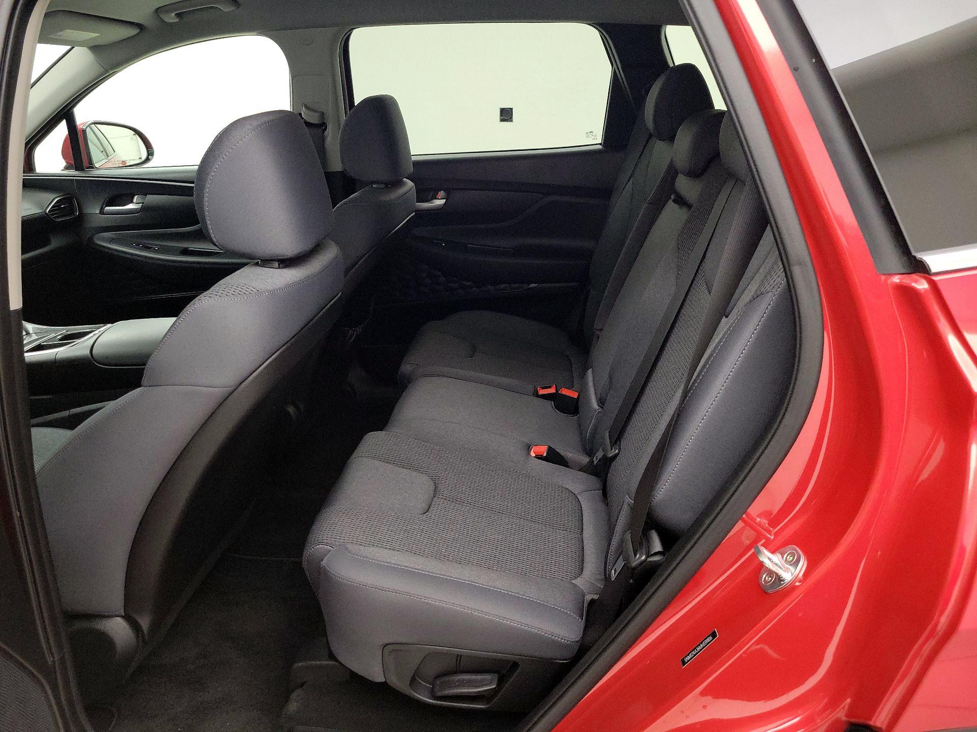 Thumbnail: 2021 Hyundai Santa Fe - 18