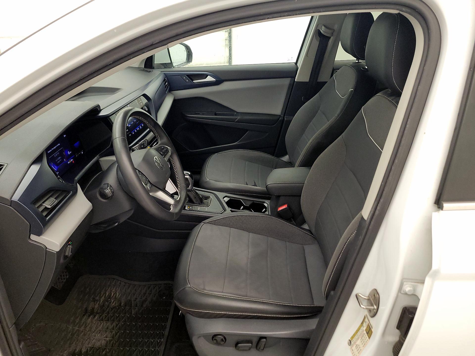 Thumbnail: 2023 Volkswagen Taos - 11