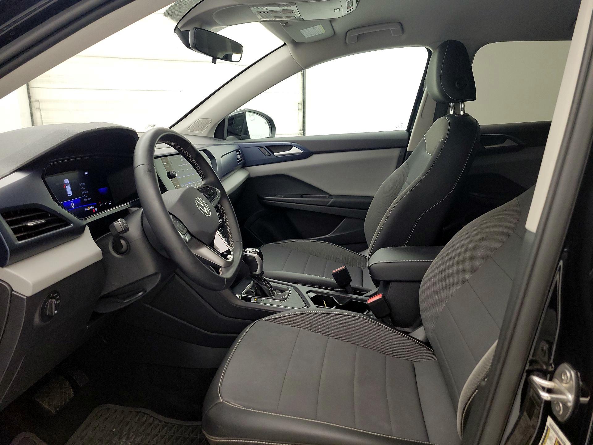 Thumbnail: 2023 Volkswagen Taos - 11