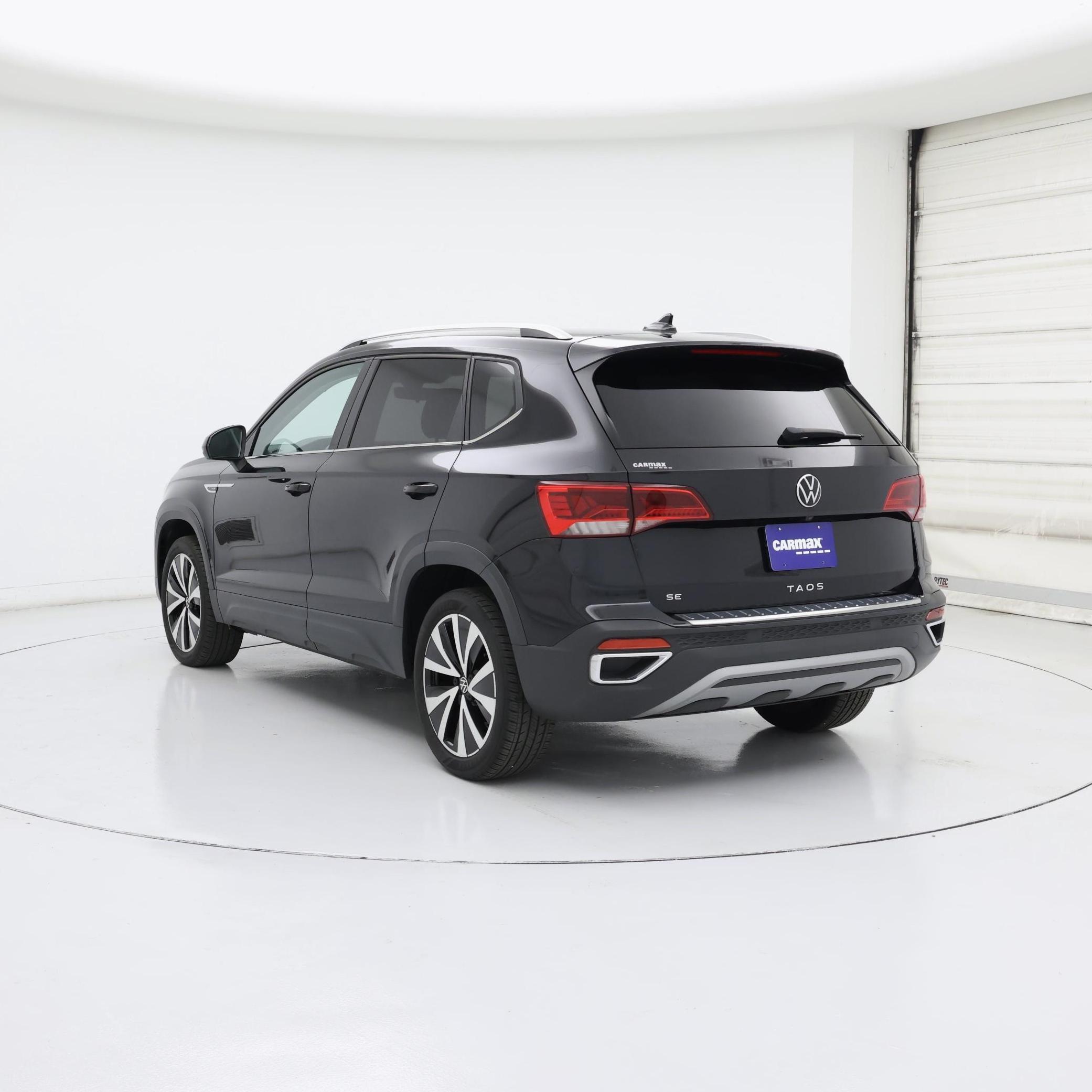 Thumbnail: 2023 Volkswagen Taos - 2