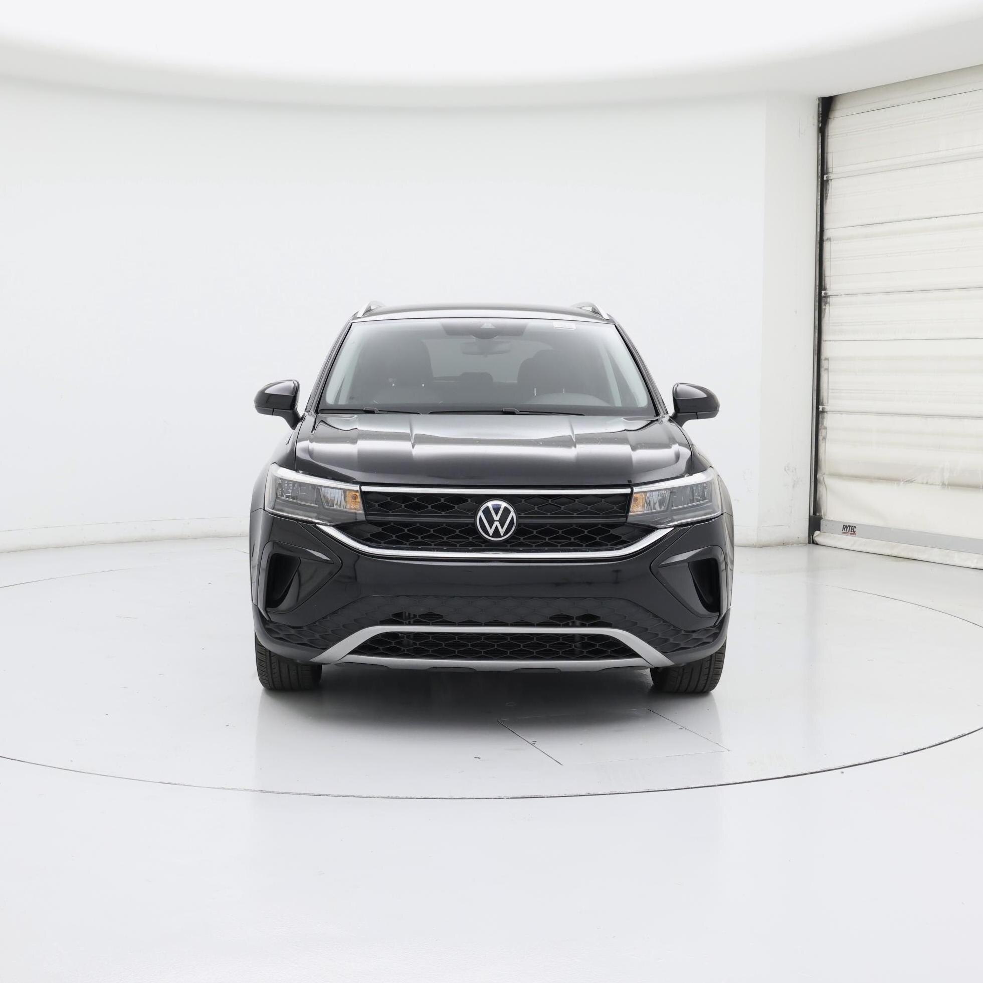 Thumbnail: 2023 Volkswagen Taos - 5