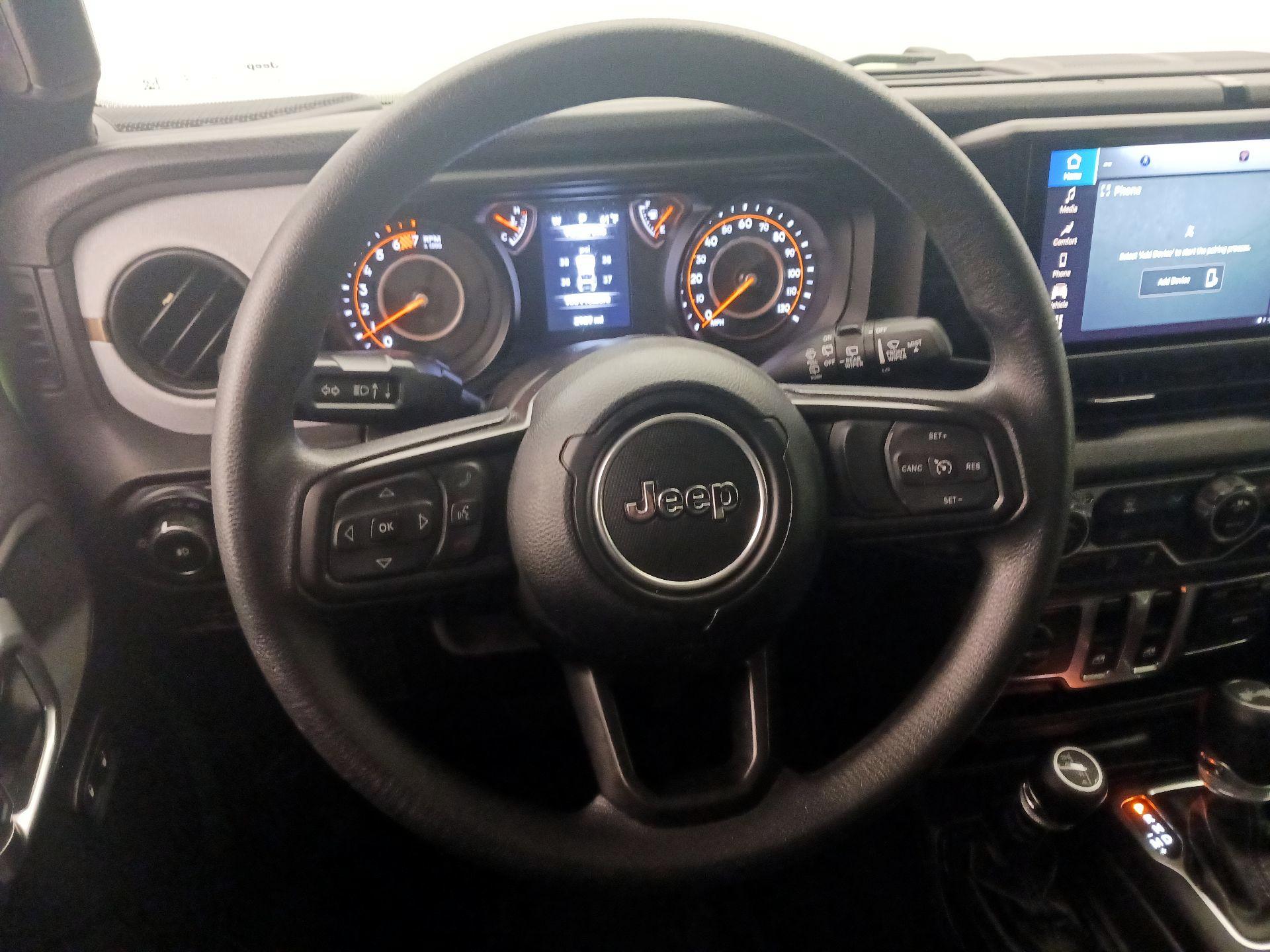 Thumbnail: 2025 Jeep Wrangler - 10