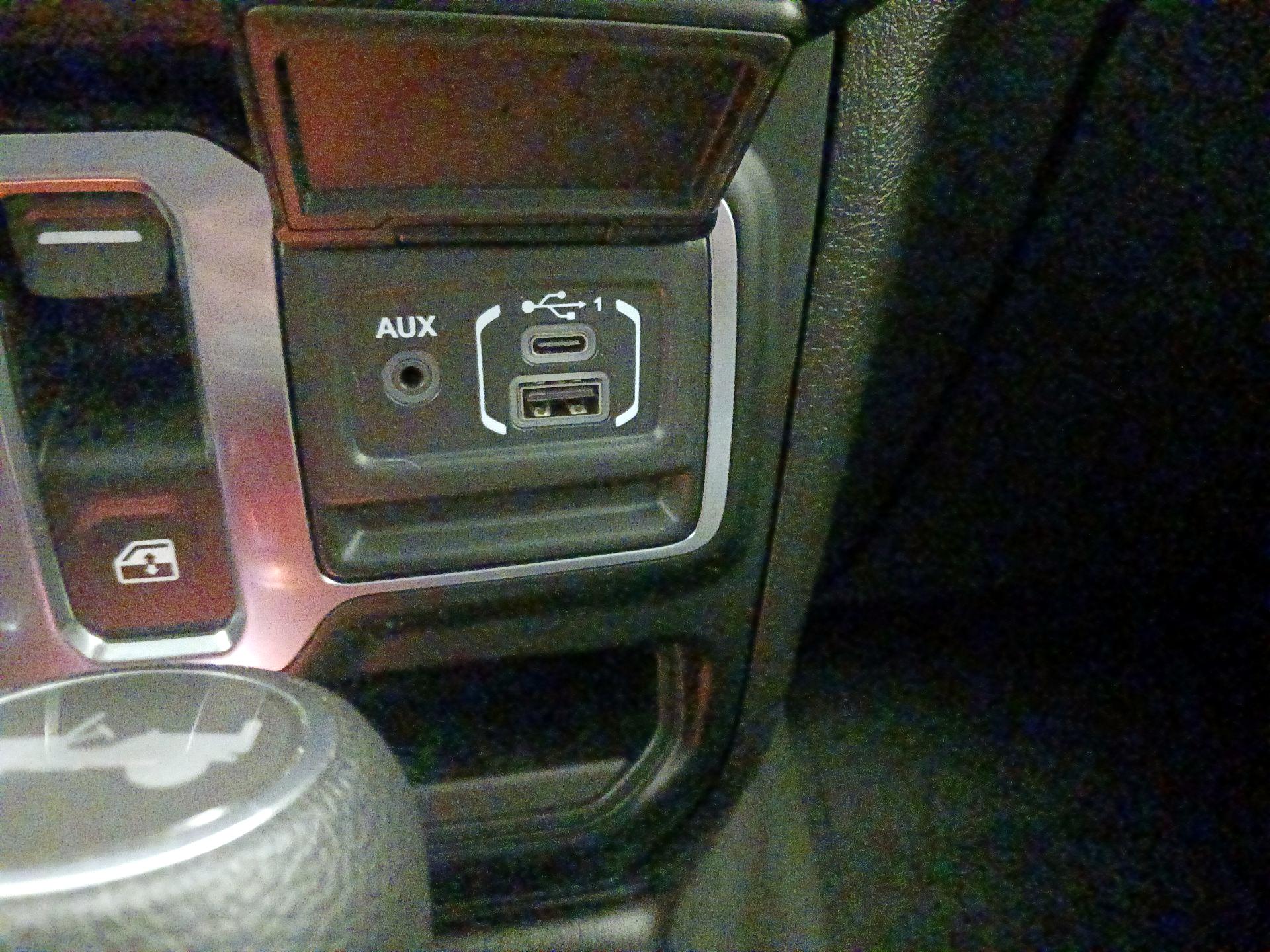 Thumbnail: 2025 Jeep Wrangler - 18