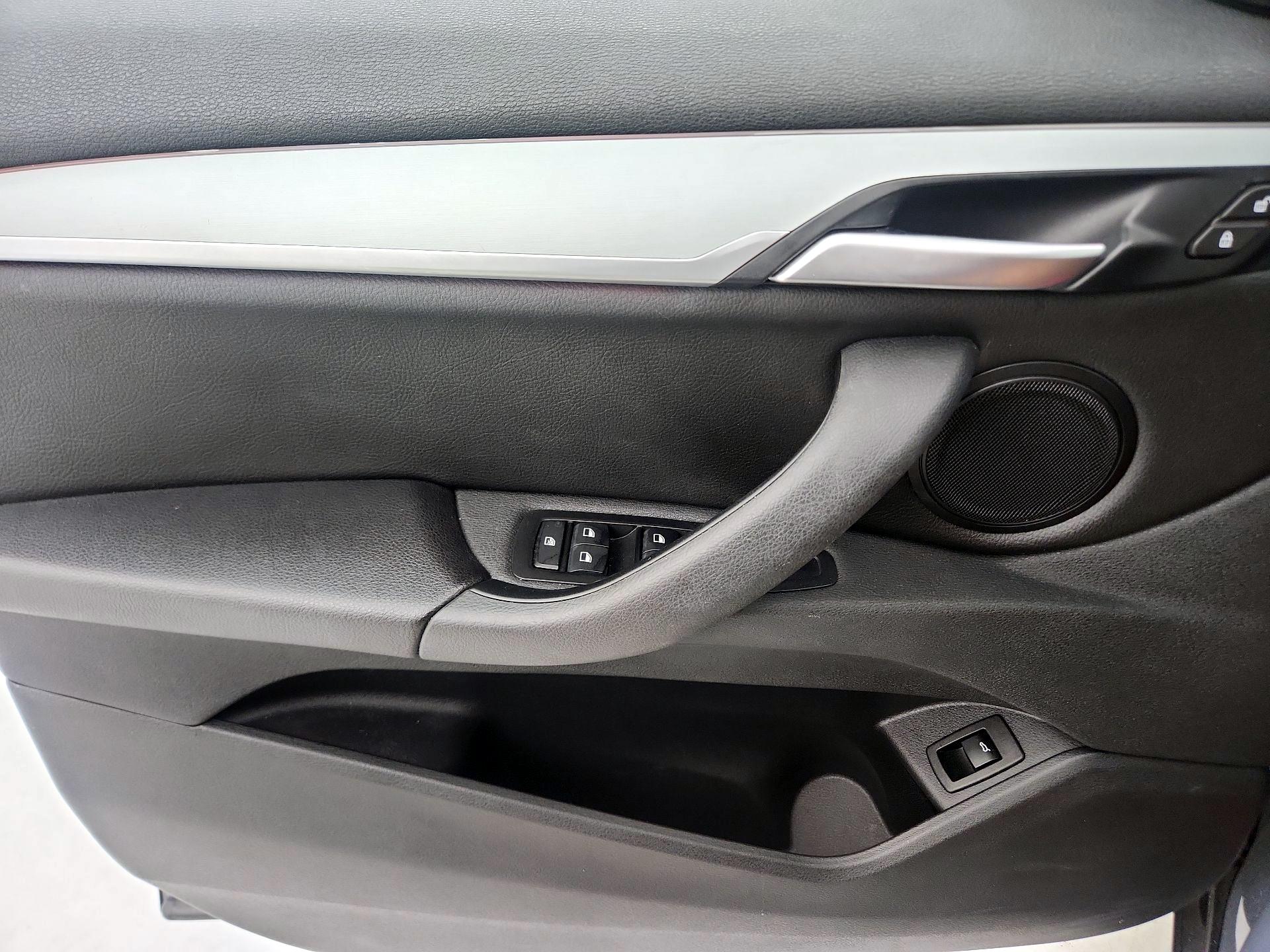 Thumbnail: 2021 BMW X1 - 12