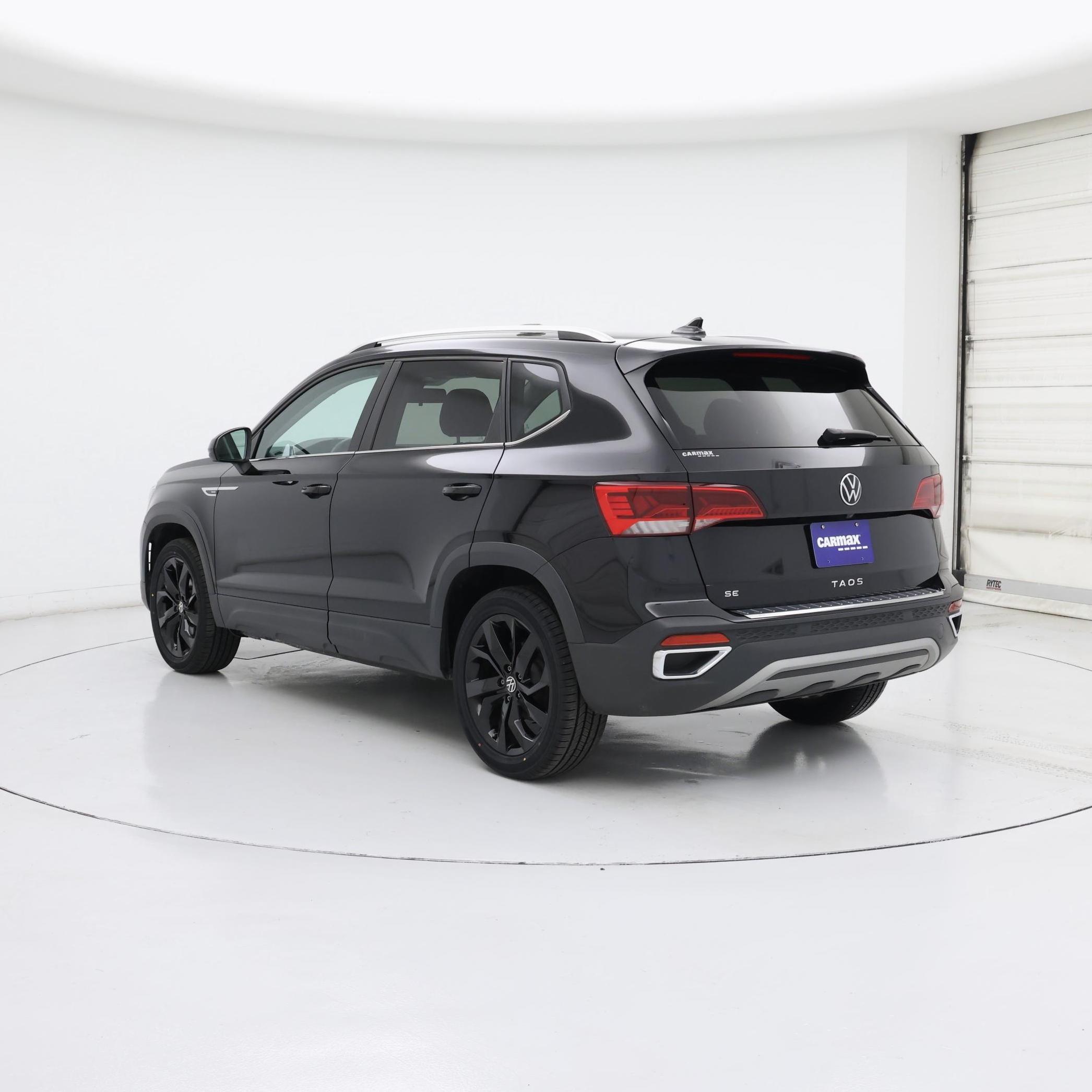 Thumbnail: 2022 Volkswagen Taos - 2