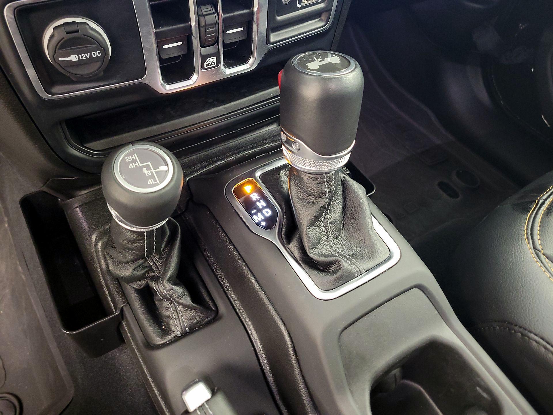 Thumbnail: 2024 Jeep Wrangler - 17