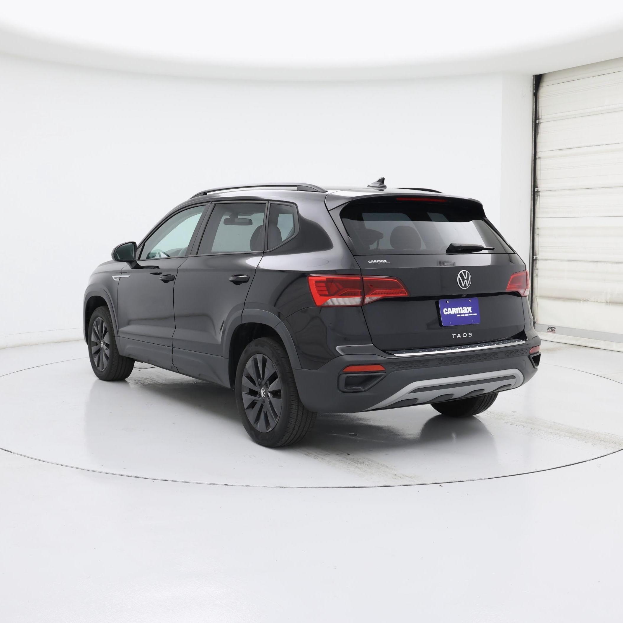 Thumbnail: 2023 Volkswagen Taos - 2