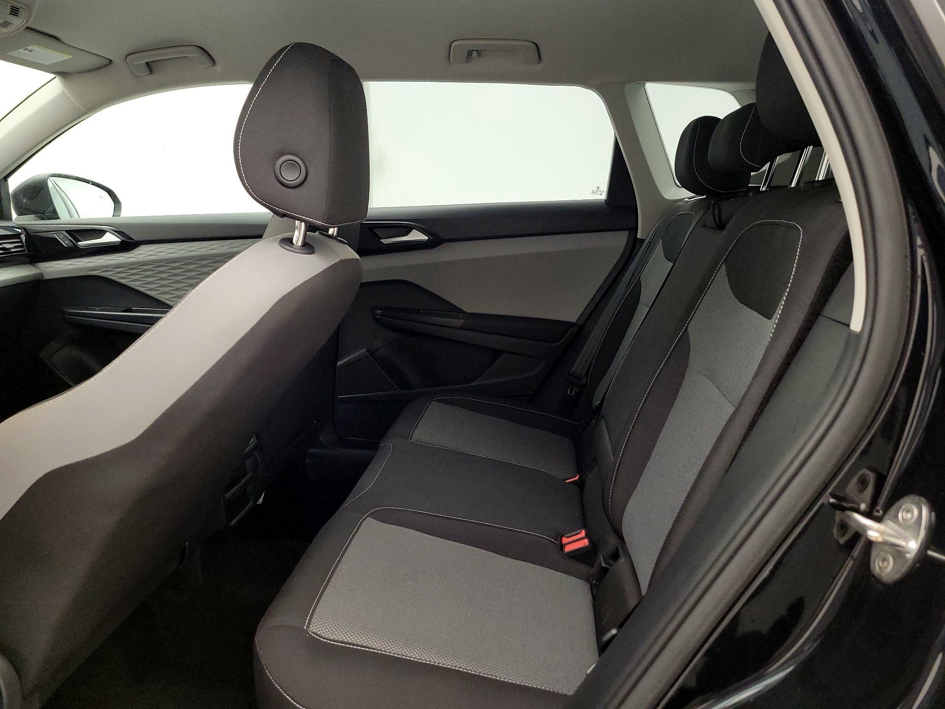 Thumbnail: 2023 Volkswagen Taos - 19