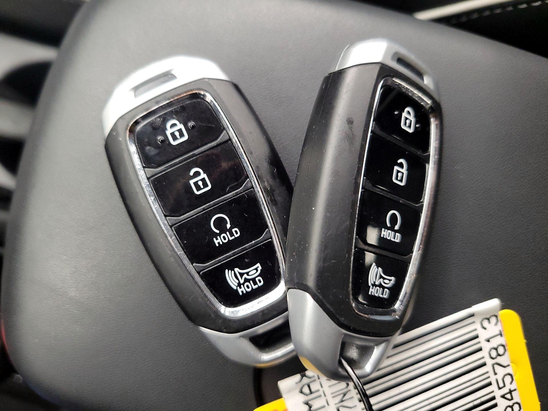 Thumbnail: 2022 Hyundai Venue - 20