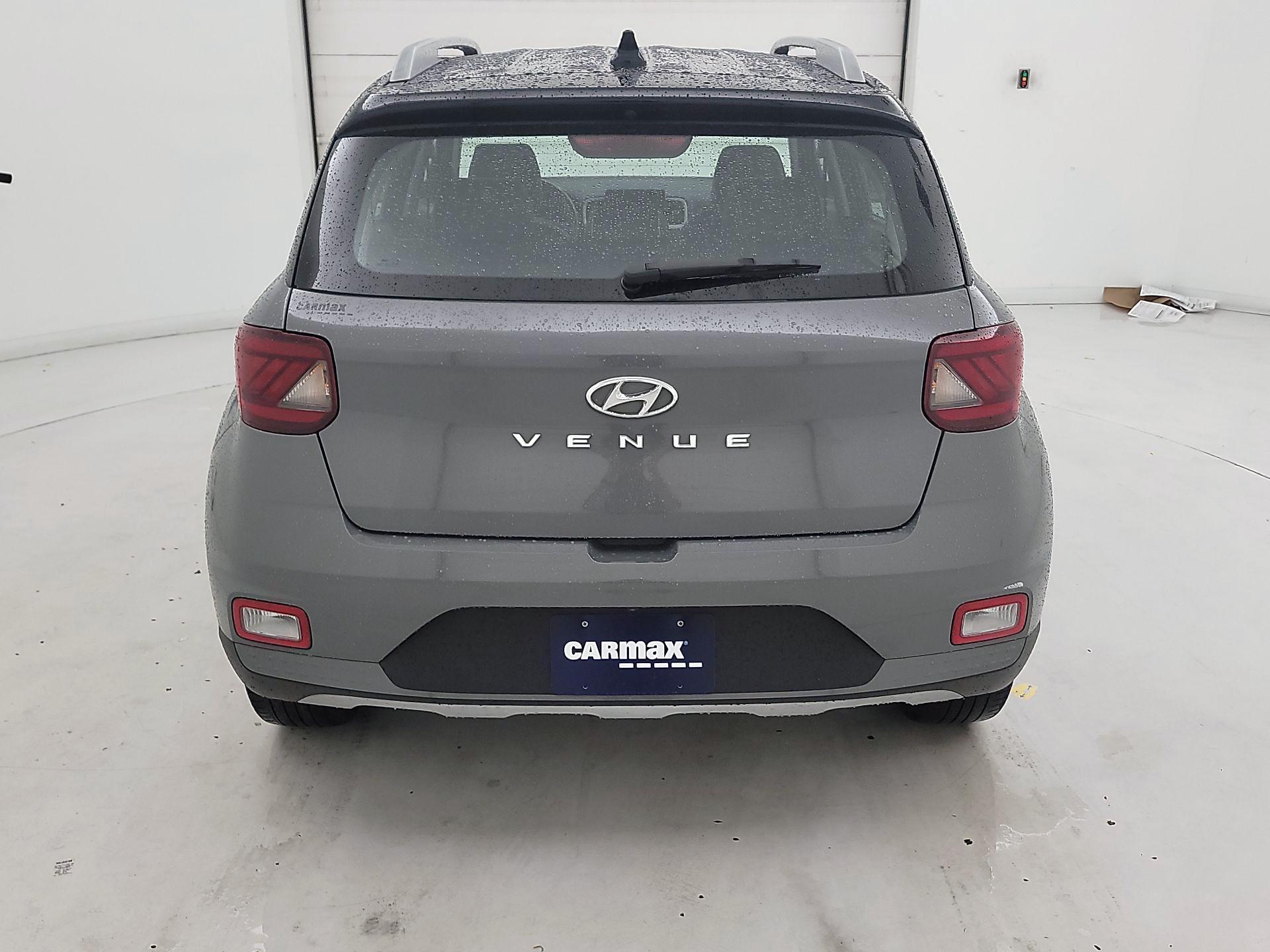 Thumbnail: 2022 Hyundai Venue - 6