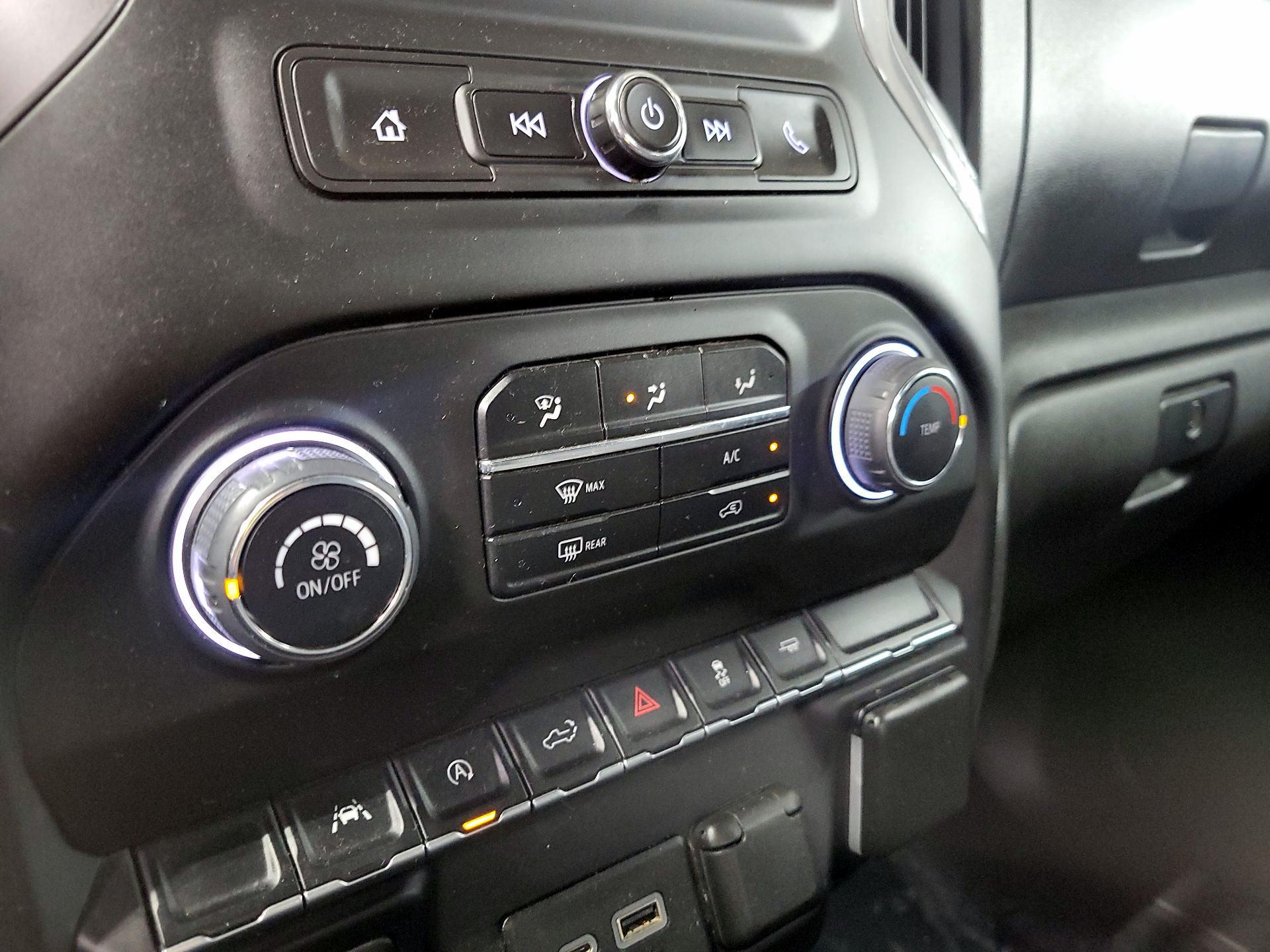 Thumbnail: 2022 Chevrolet Silverado 1500 - 16