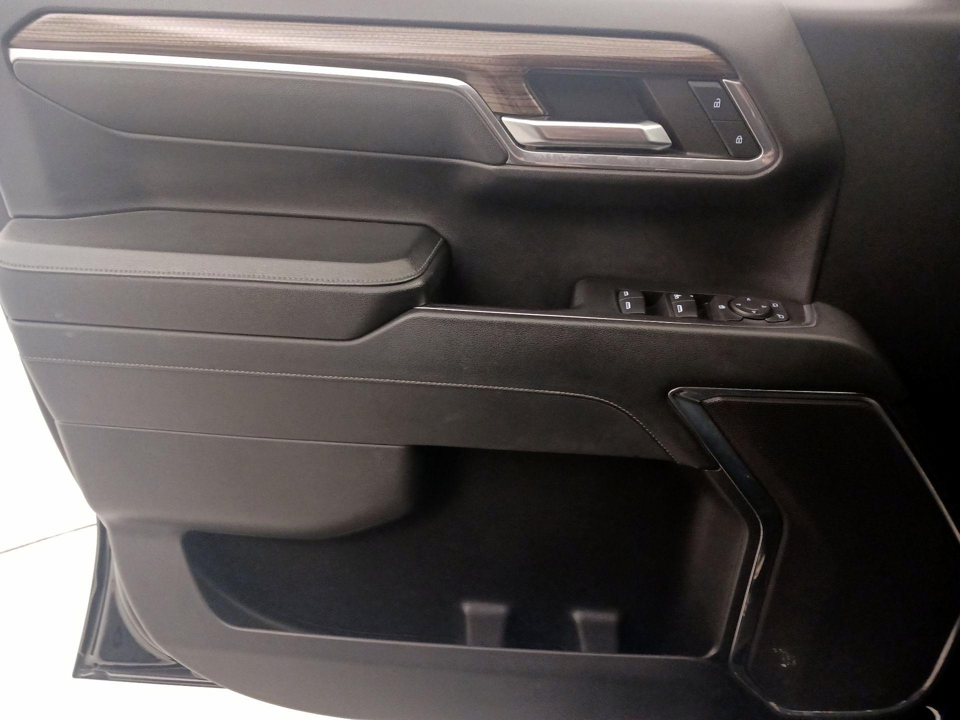 Thumbnail: 2024 Chevrolet Silverado 1500 - 12