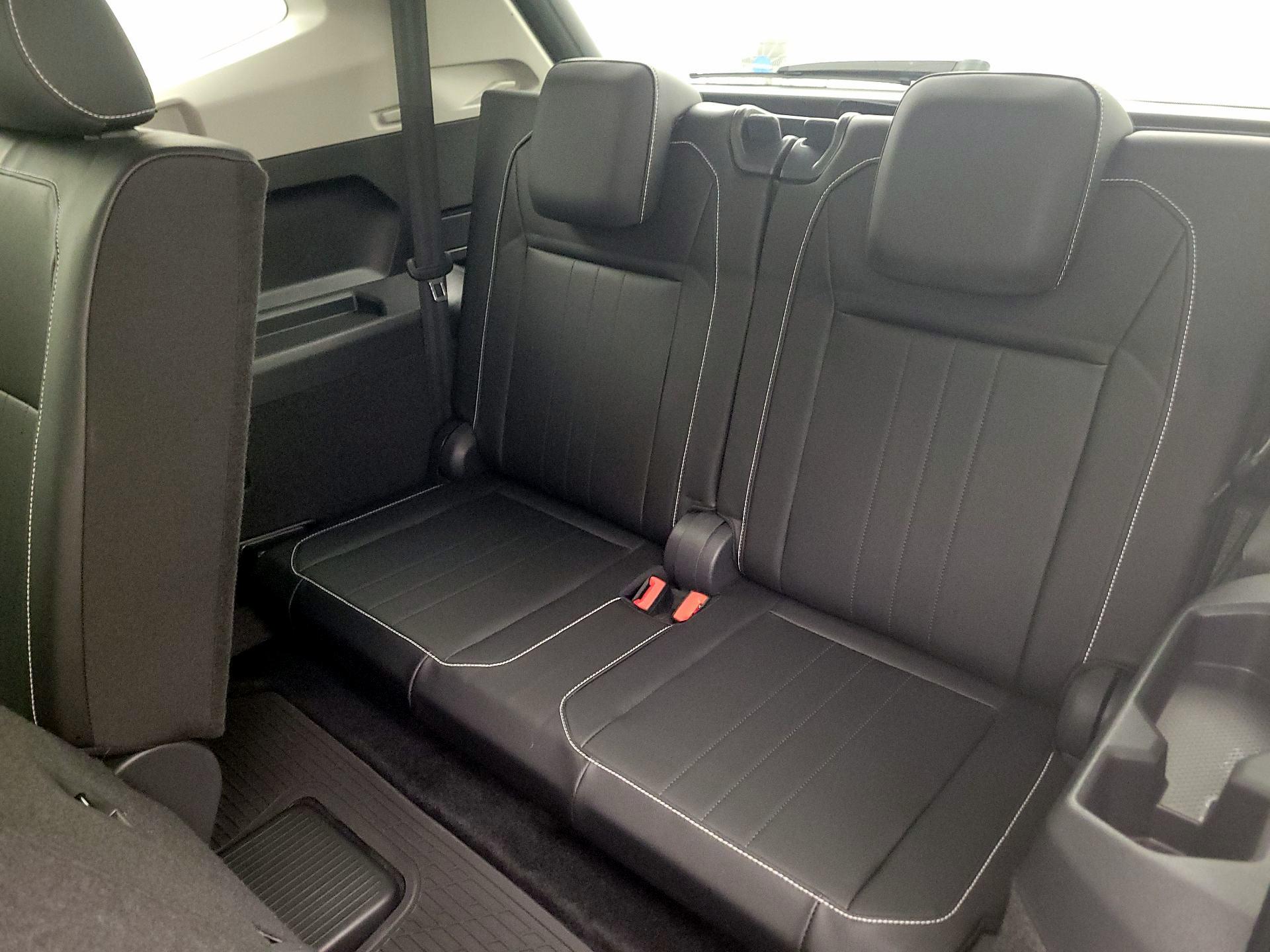 Thumbnail: 2023 Volkswagen Tiguan - 20