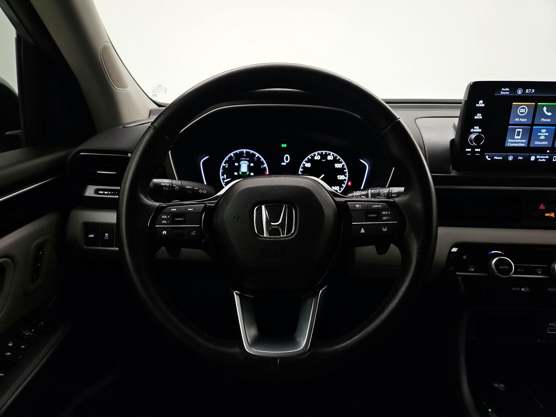 Thumbnail: 2024 Honda Pilot - 10