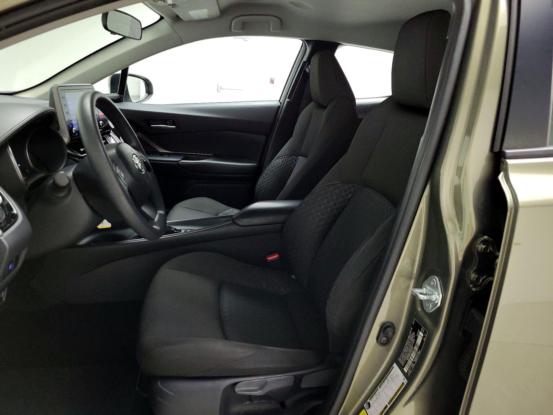 Thumbnail: 2021 Toyota C-HR - 11