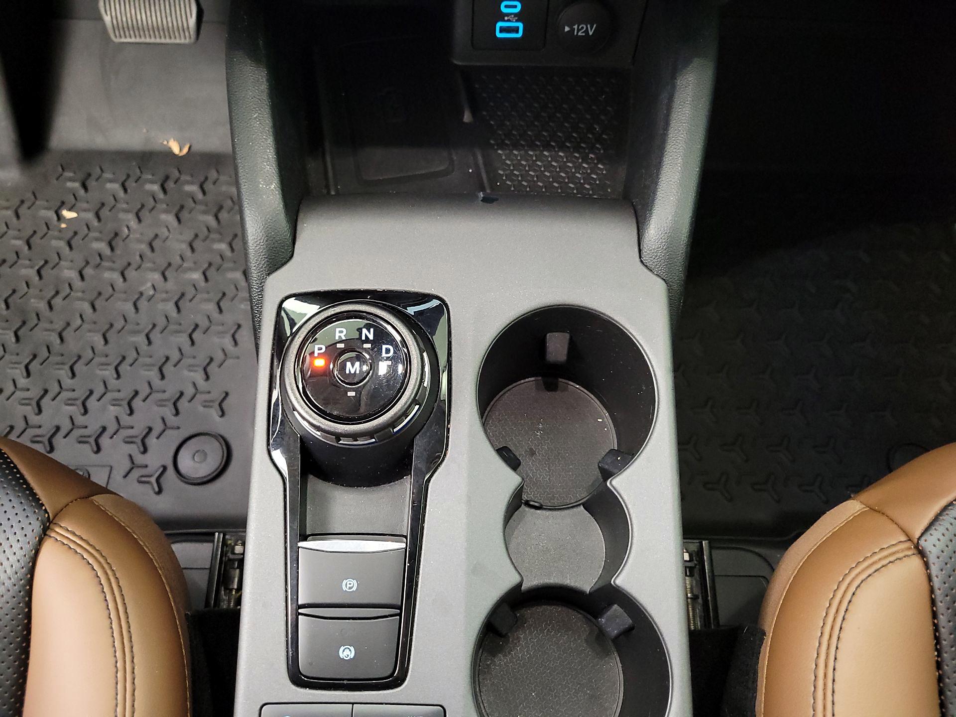 Thumbnail: 2021 Ford Bronco Sport - 18