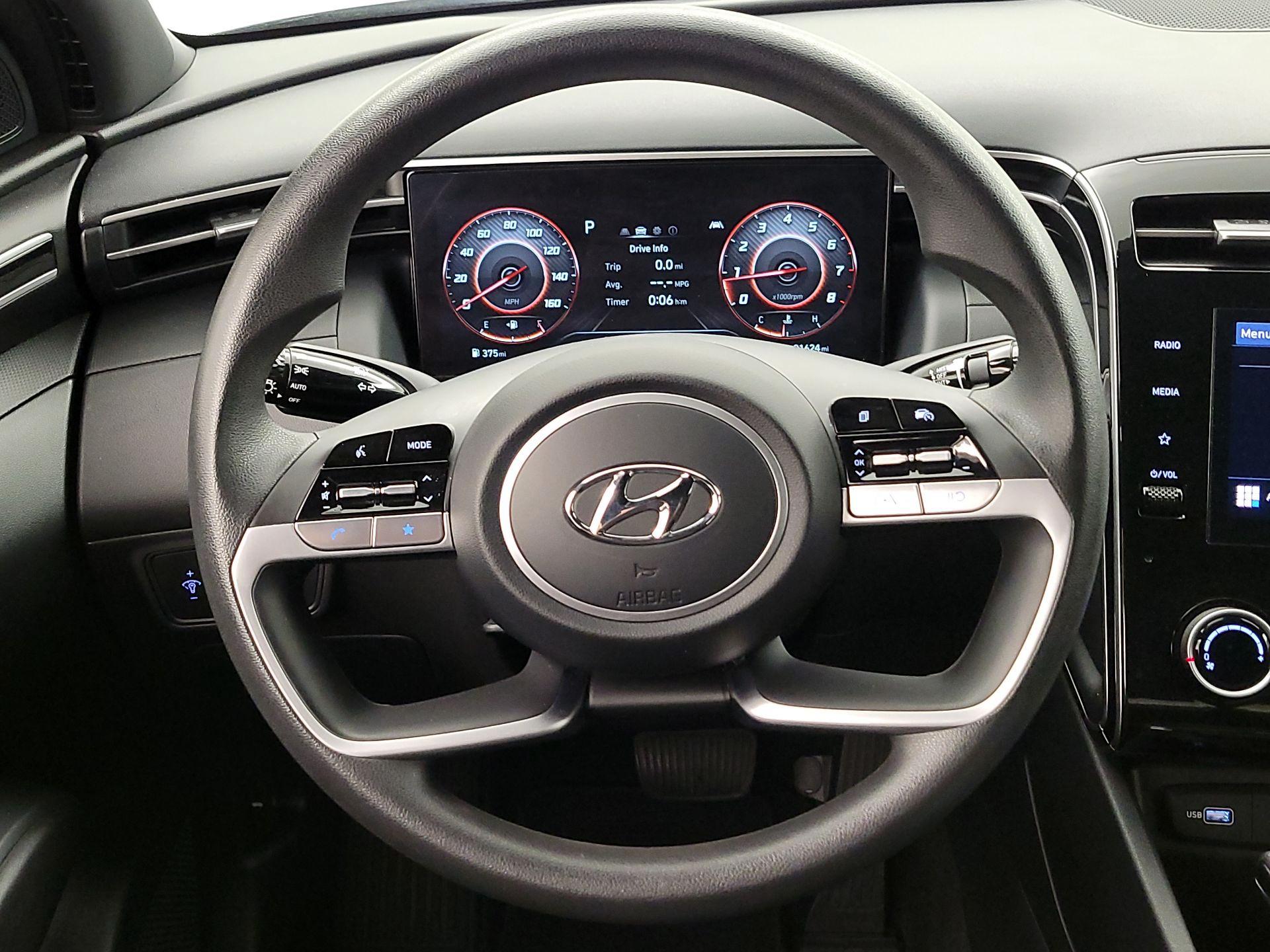 Thumbnail: 2023 Hyundai Santa Cruz - 10