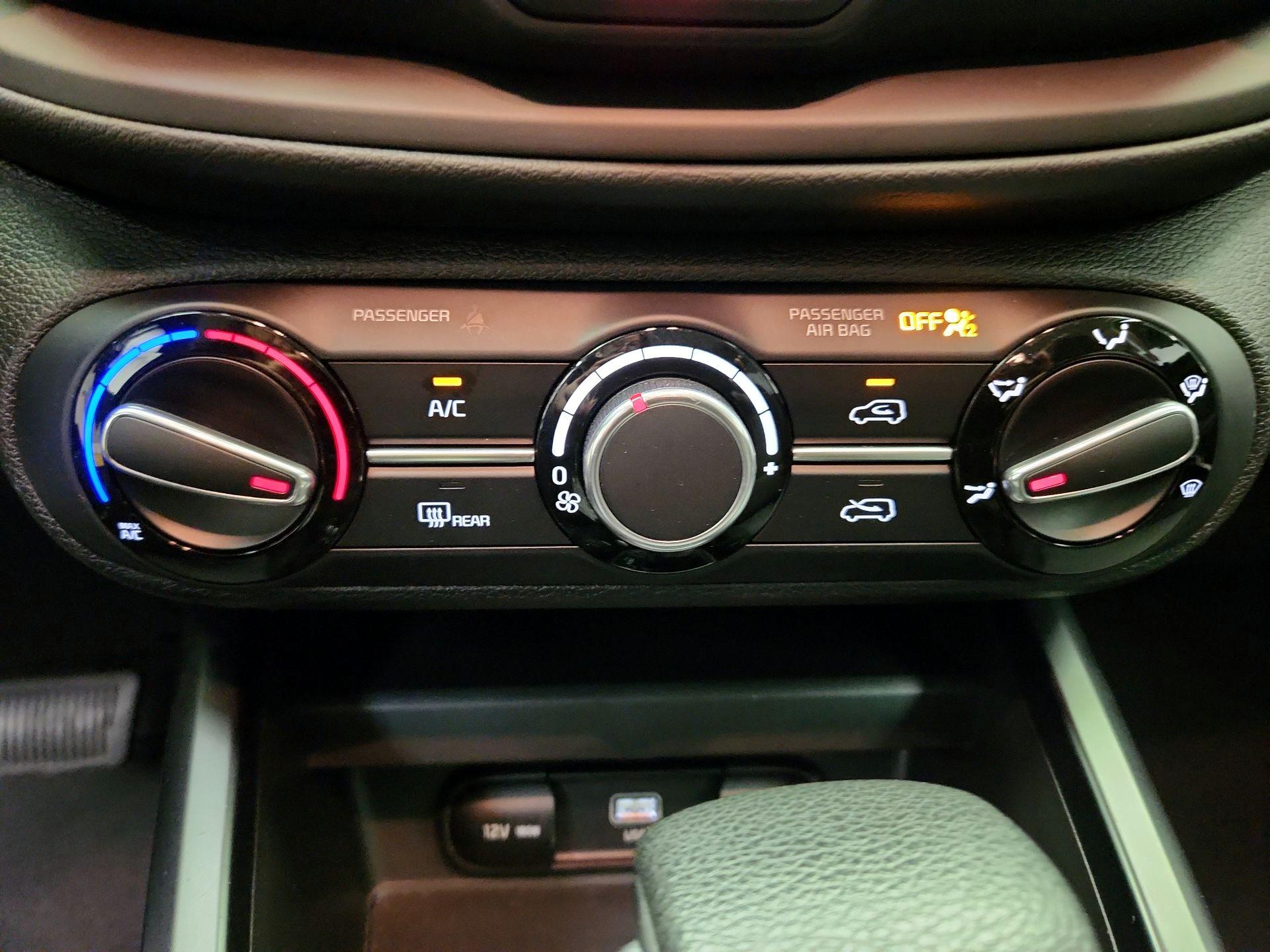 Thumbnail: 2025 Kia Soul - 16