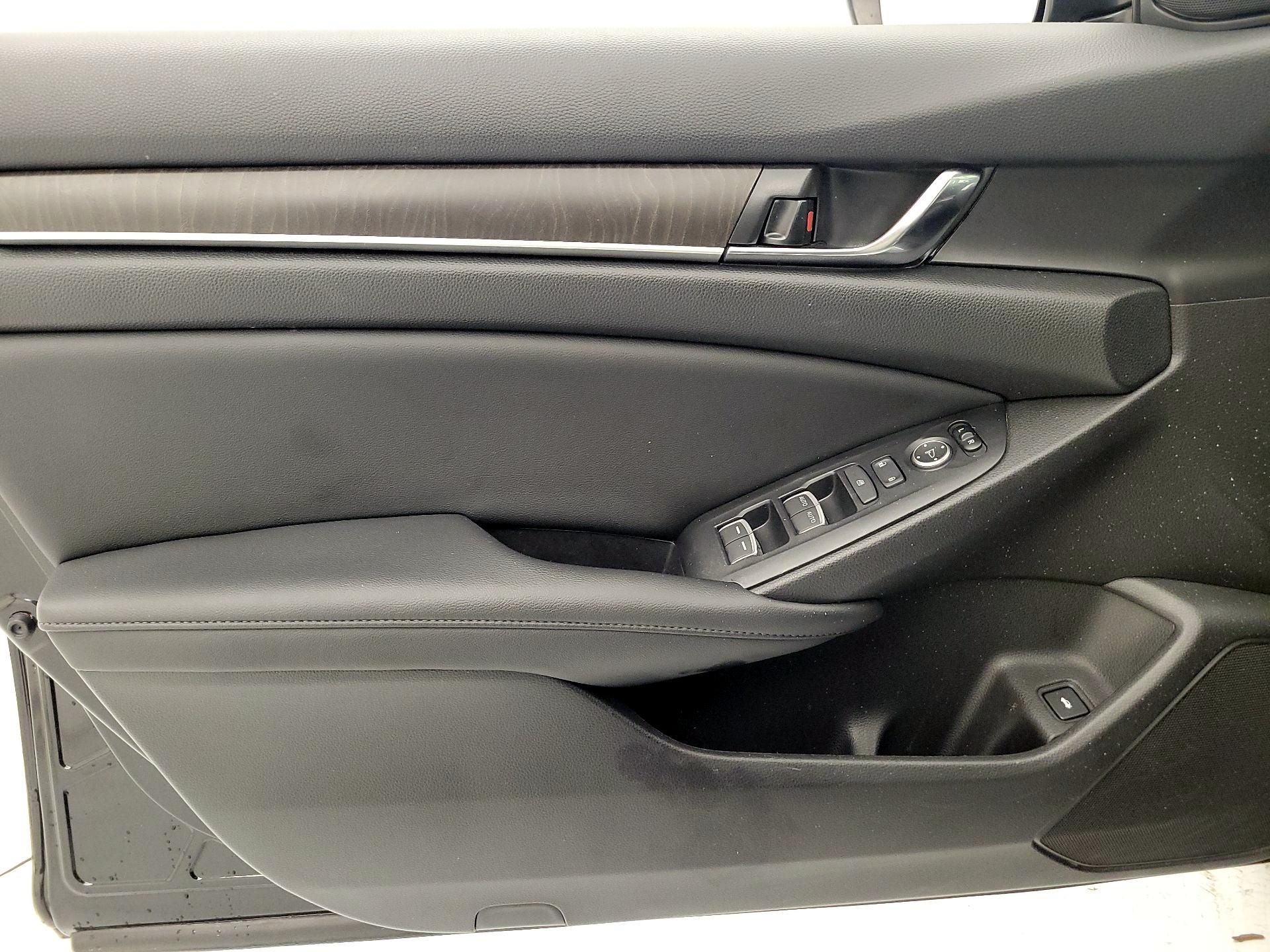 Thumbnail: 2021 Honda Accord - 12