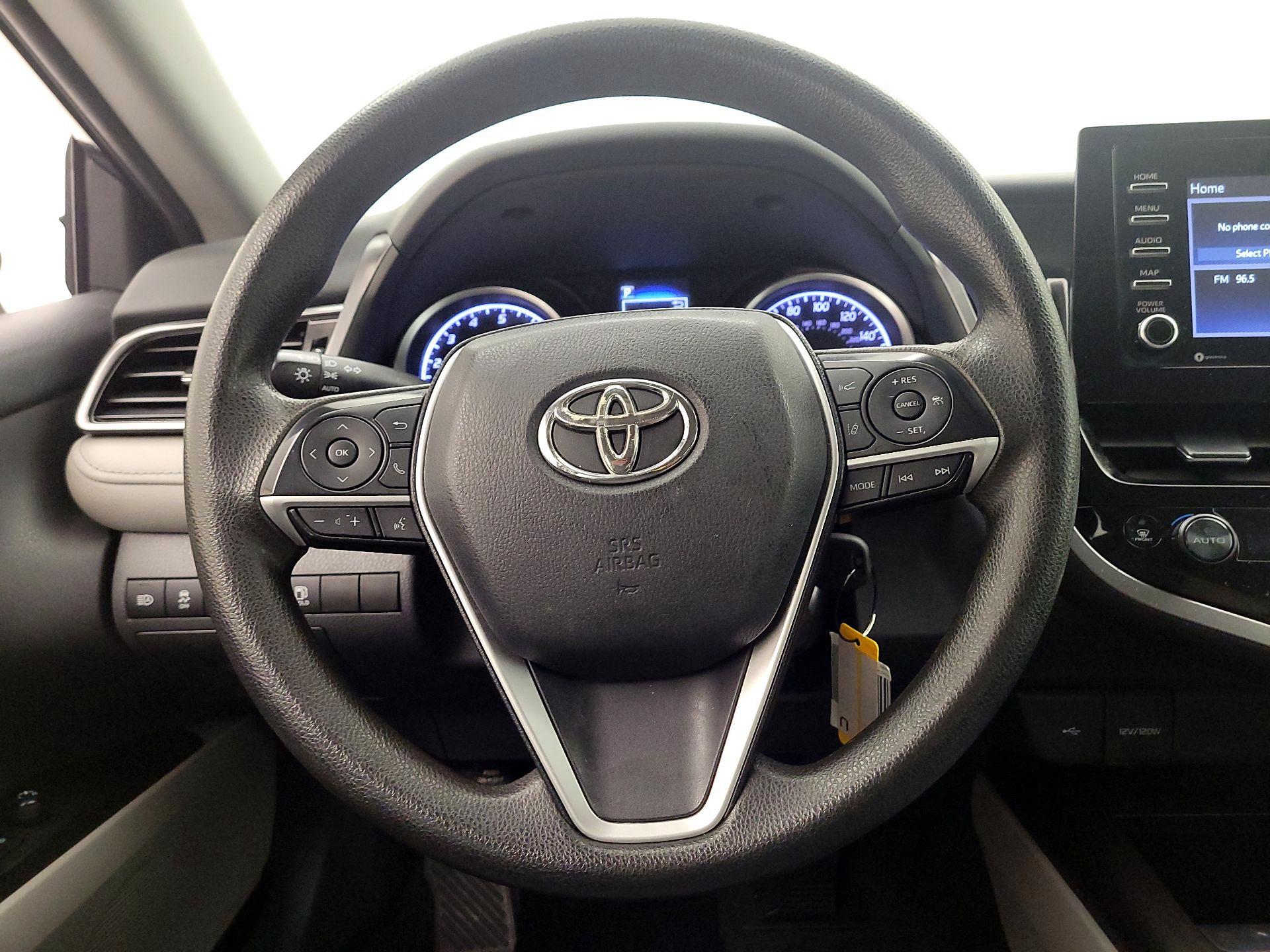 Thumbnail: 2022 Toyota Camry - 10