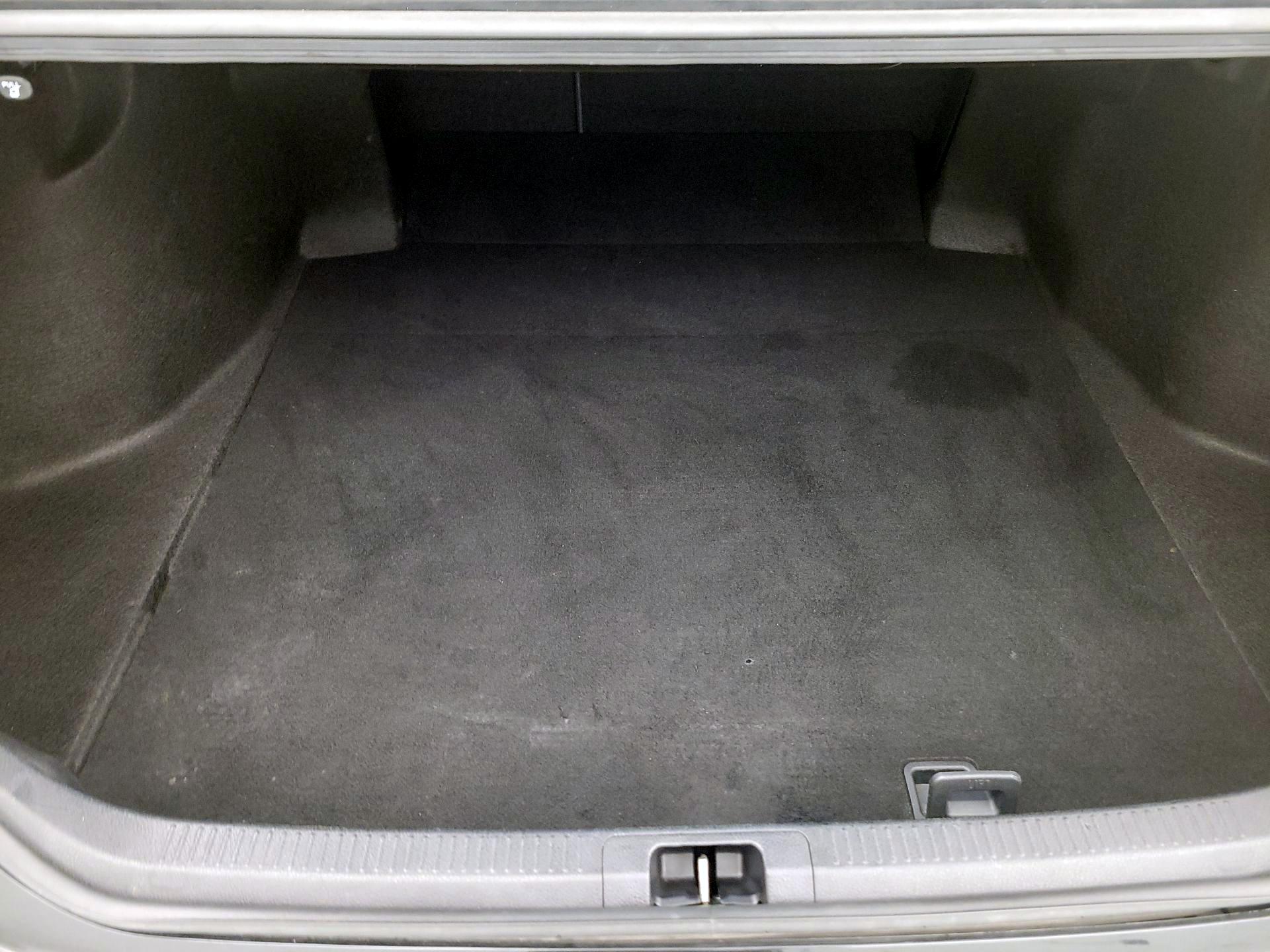 Thumbnail: 2022 Toyota Camry - 20