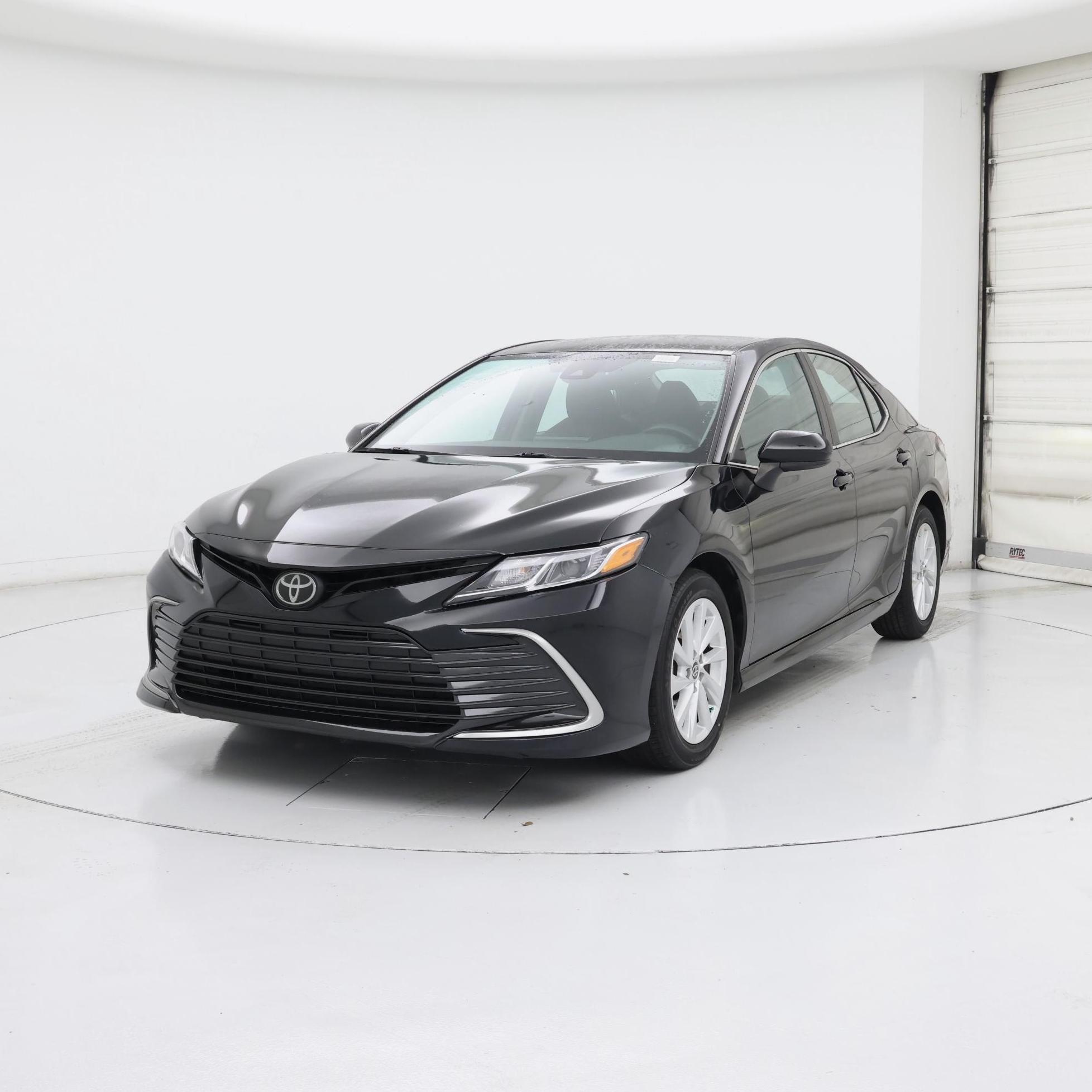 Thumbnail: 2022 Toyota Camry - 4