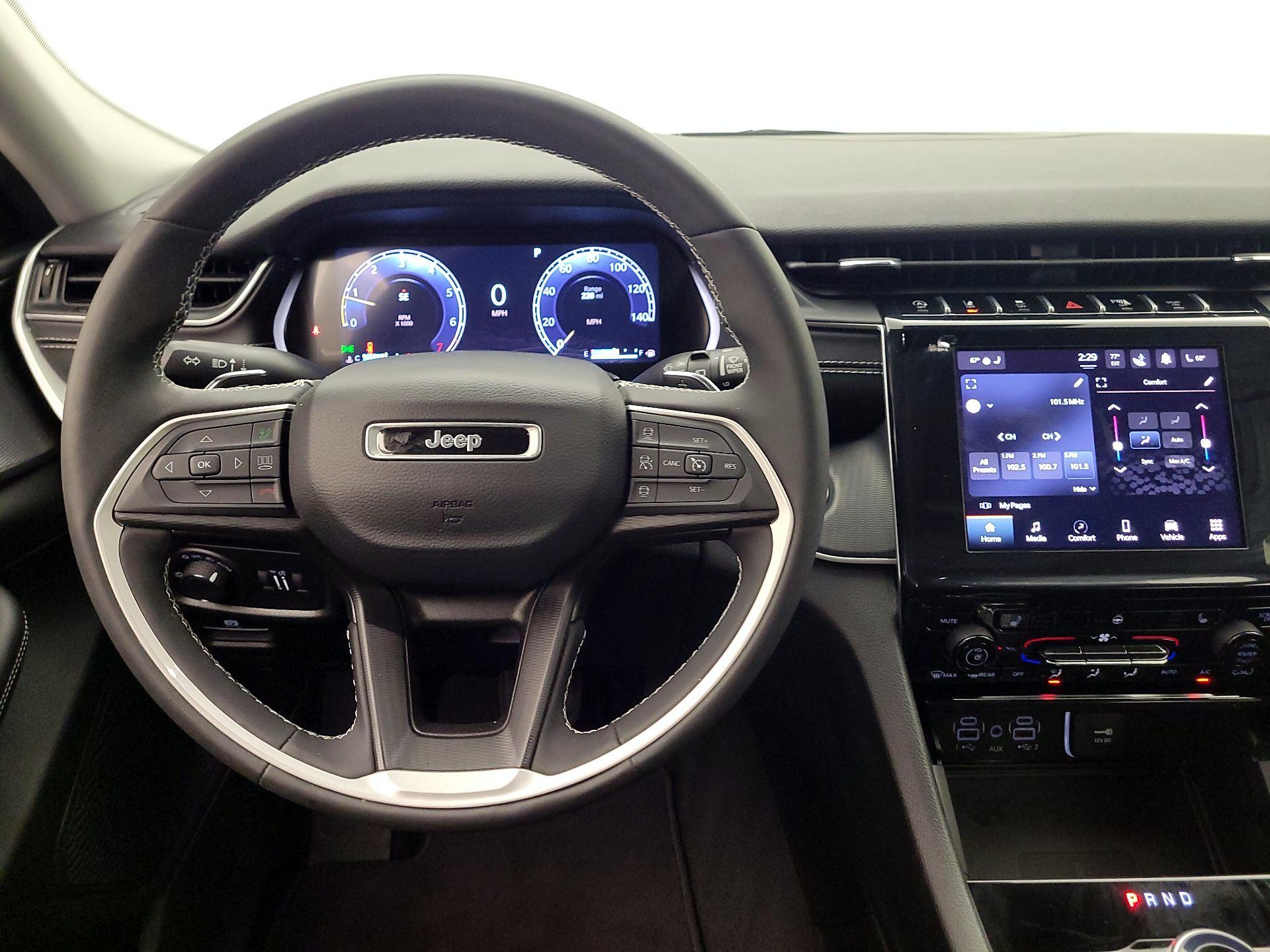 Thumbnail: 2023 Jeep Grand Cherokee L - 10