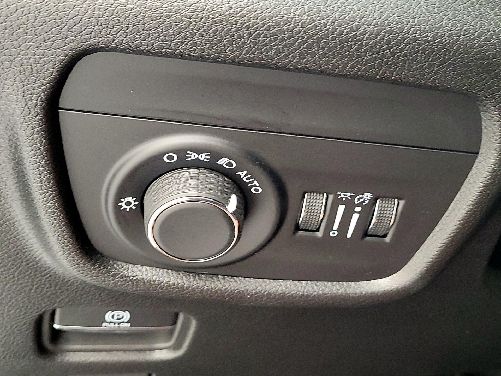 Thumbnail: 2023 Jeep Grand Cherokee L - 13