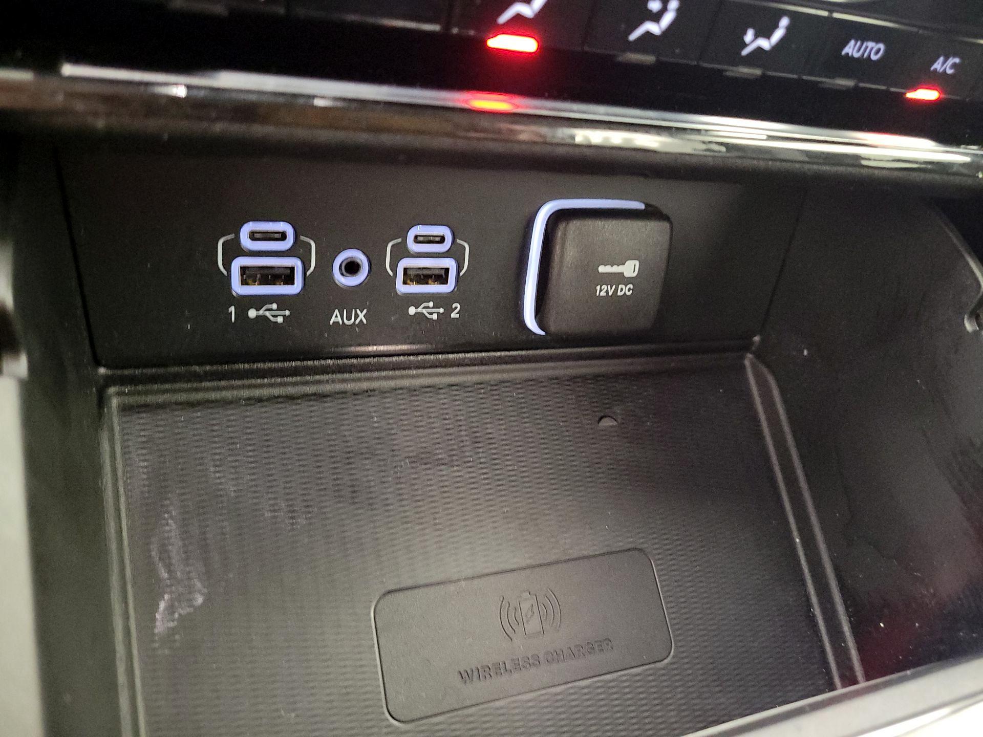 Thumbnail: 2023 Jeep Grand Cherokee L - 18