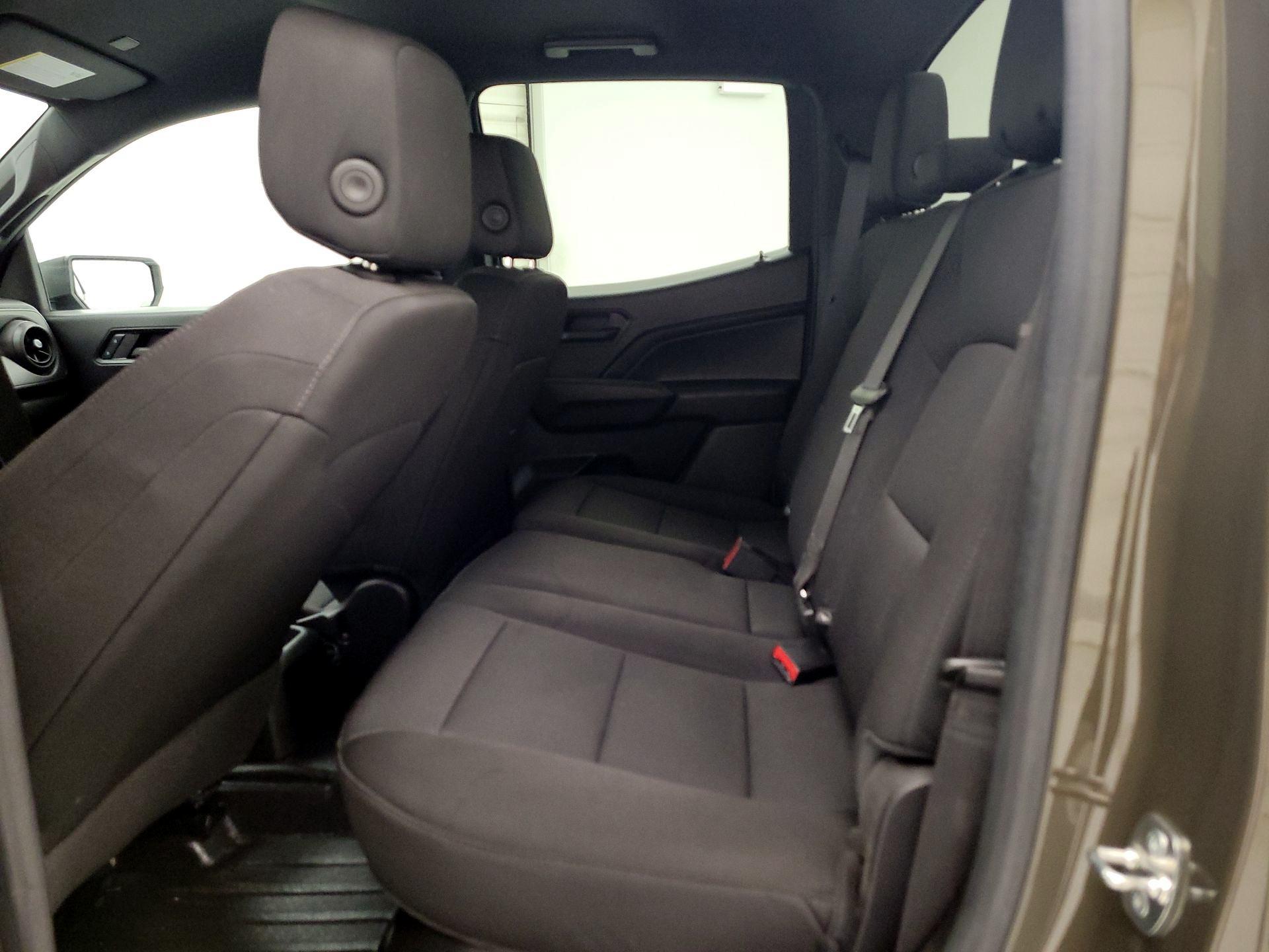 Thumbnail: 2023 Chevrolet Colorado - 19