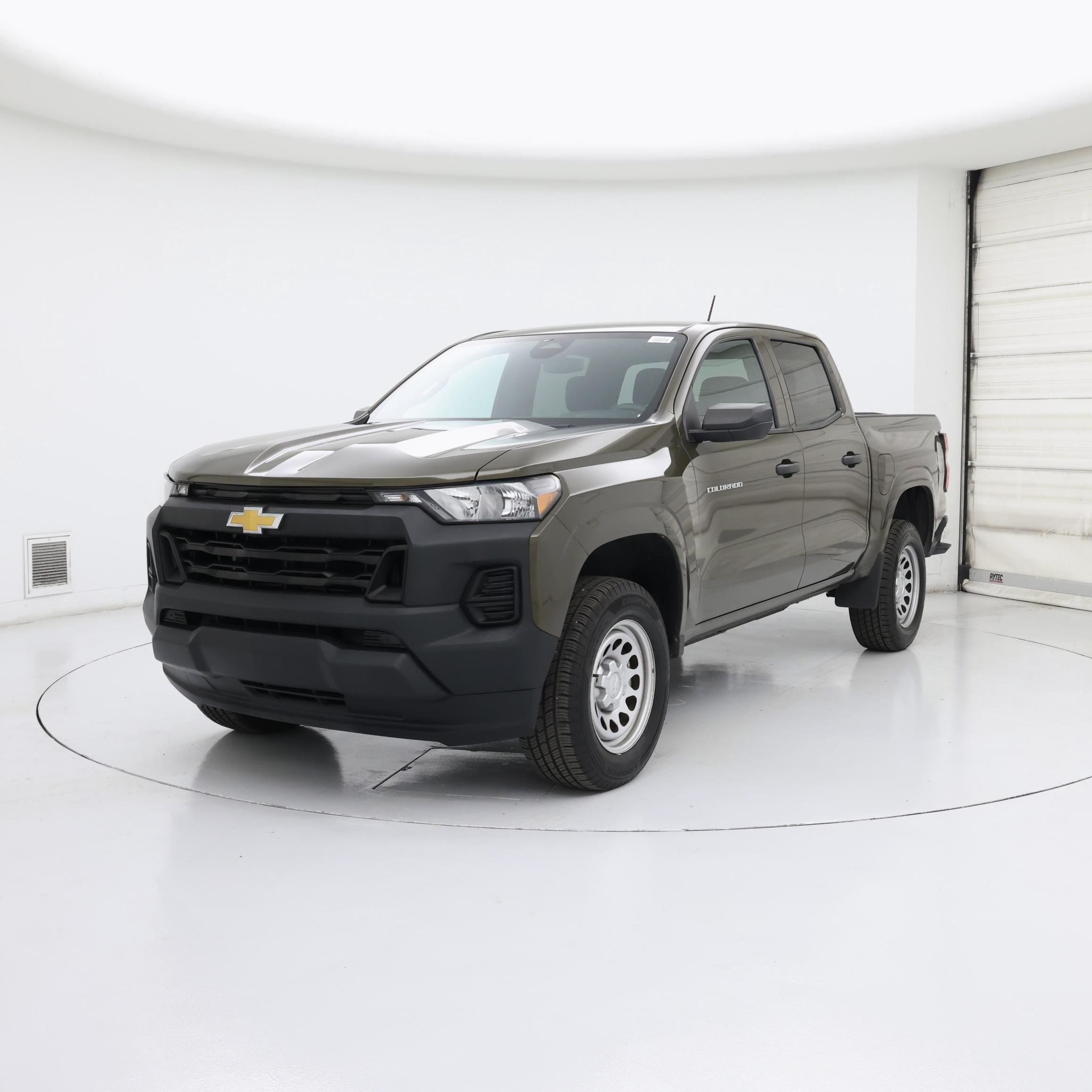 Thumbnail: 2023 Chevrolet Colorado - 4